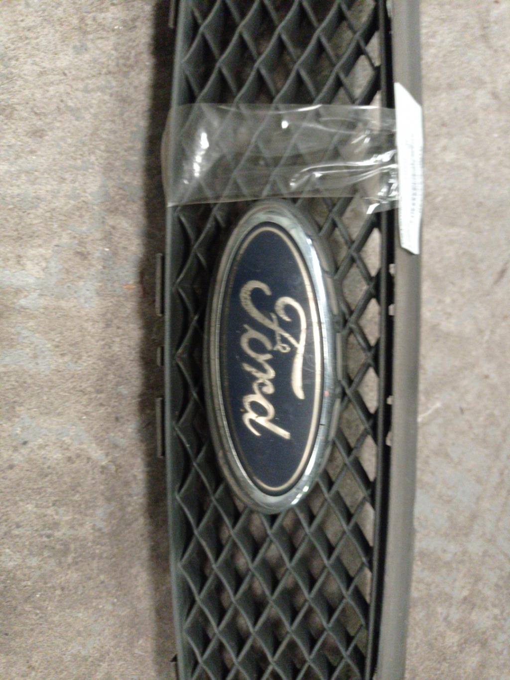 Calandre FORD FOCUS 2 PHASE 1 Diesel - 1