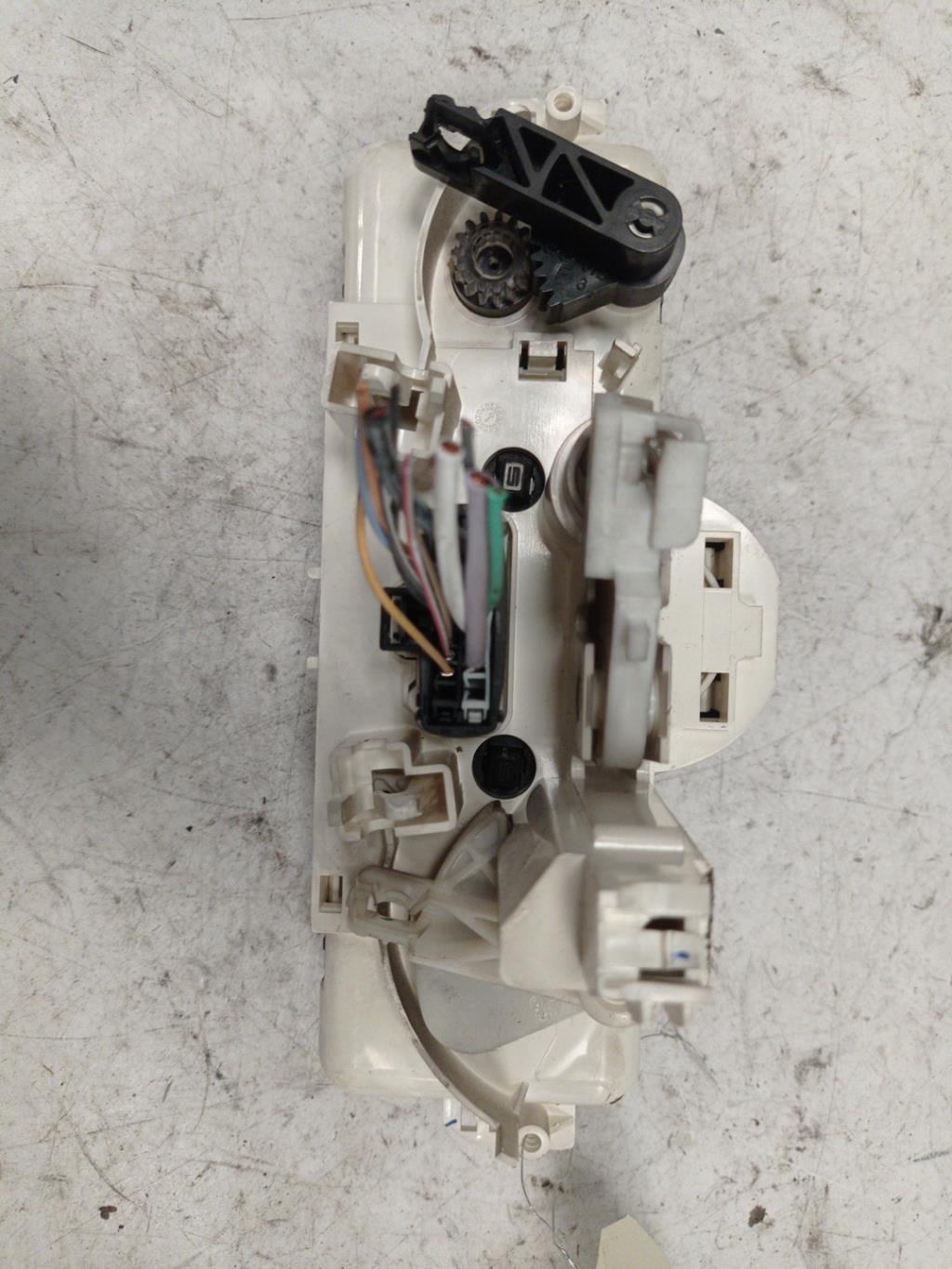 Commande chauffage RENAULT MODUS PHASE 1 Diesel - 1