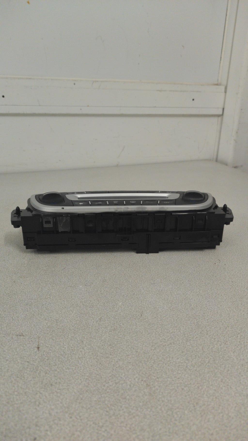 Commande chauffage RENAULT SCENIC 3 PHASE 1 Diesel - 1