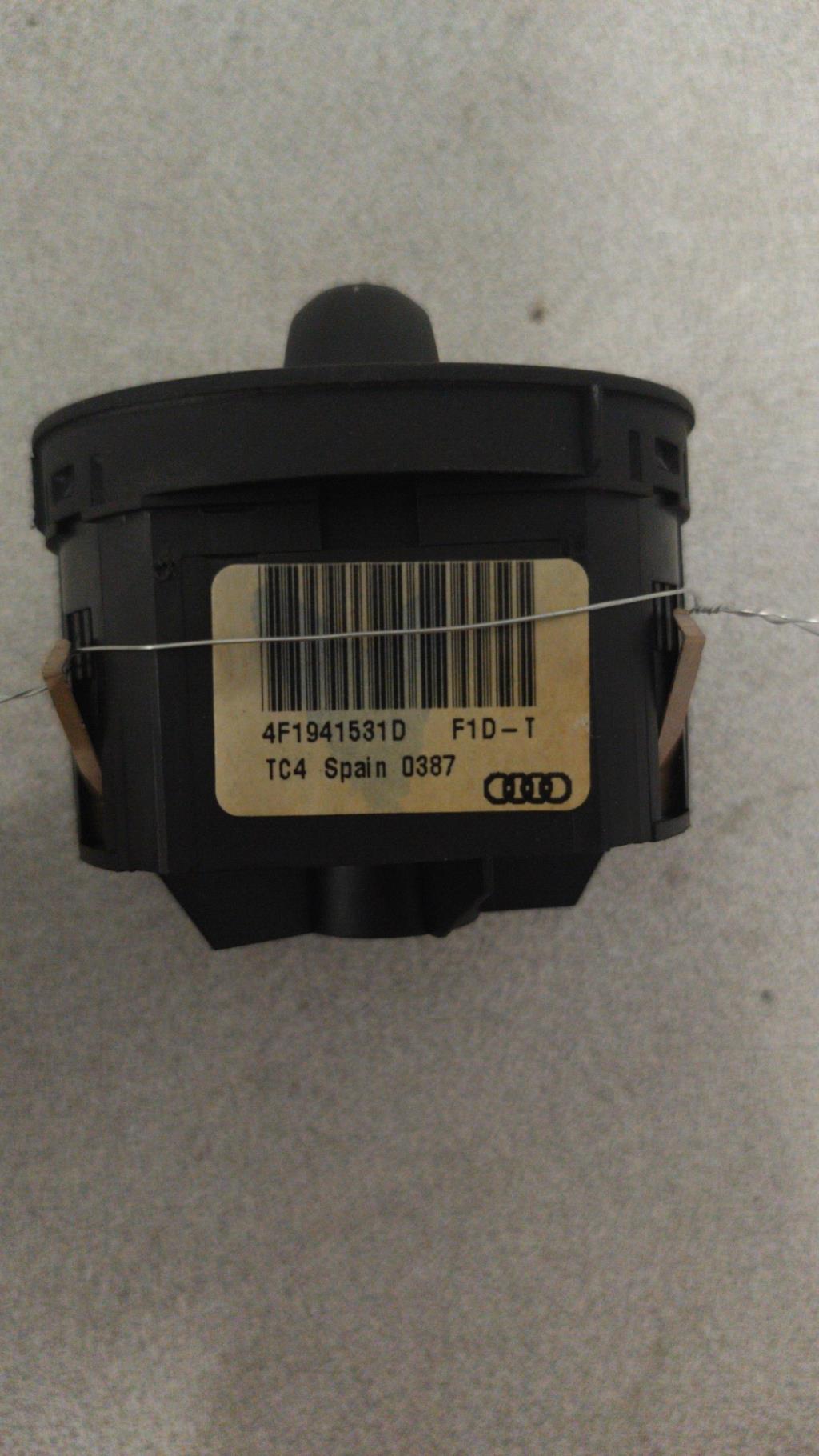 Commande de phare AUDI A6 3 ALLROAD PHASE 1 BREAK Diesel - 1