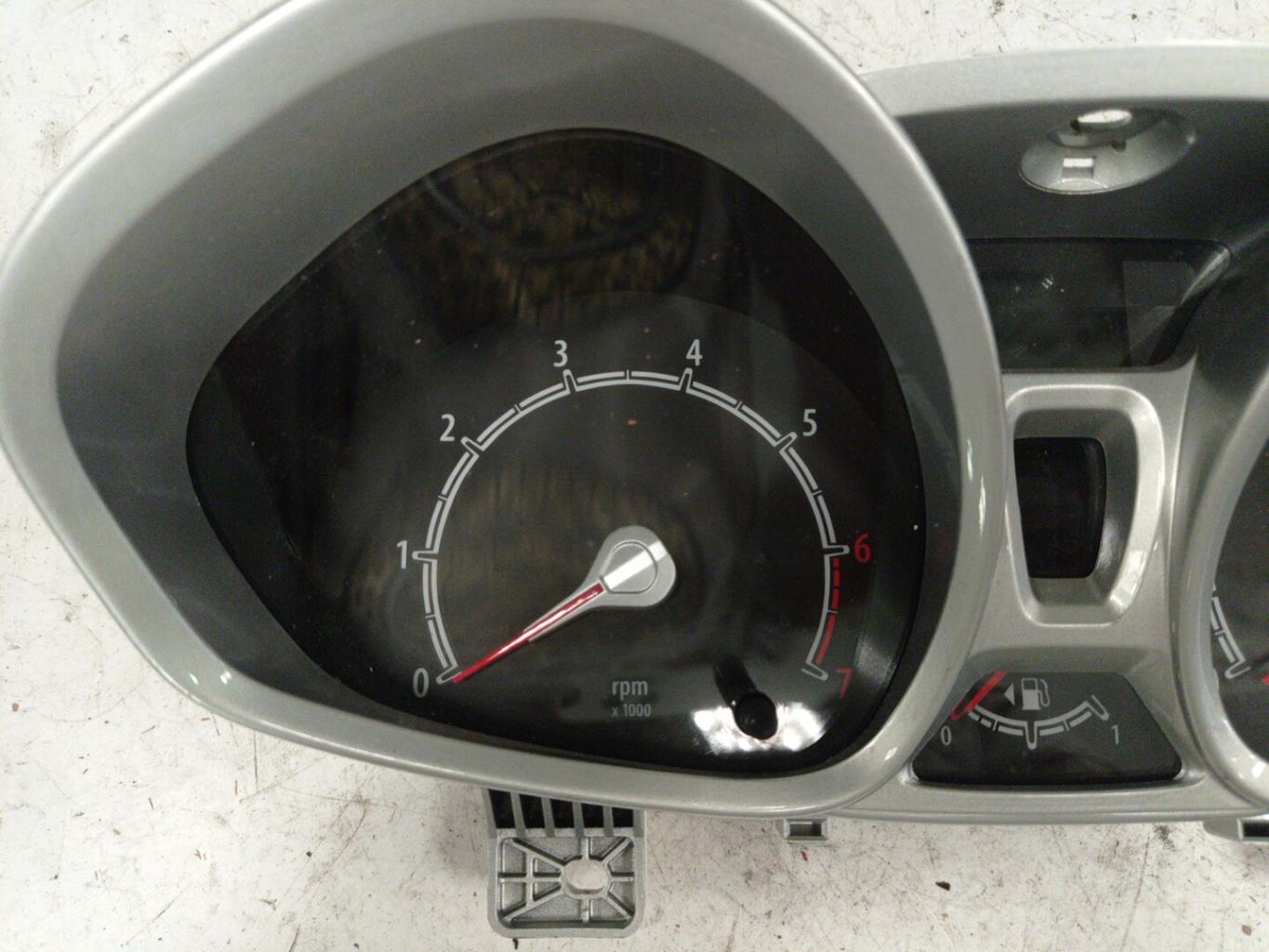 Compteur FORD FIESTA 6 PHASE 1 Essence - 1