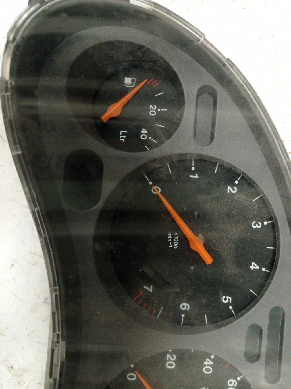 Compteur OPEL TIGRA 1 COUPE Essence - 1
