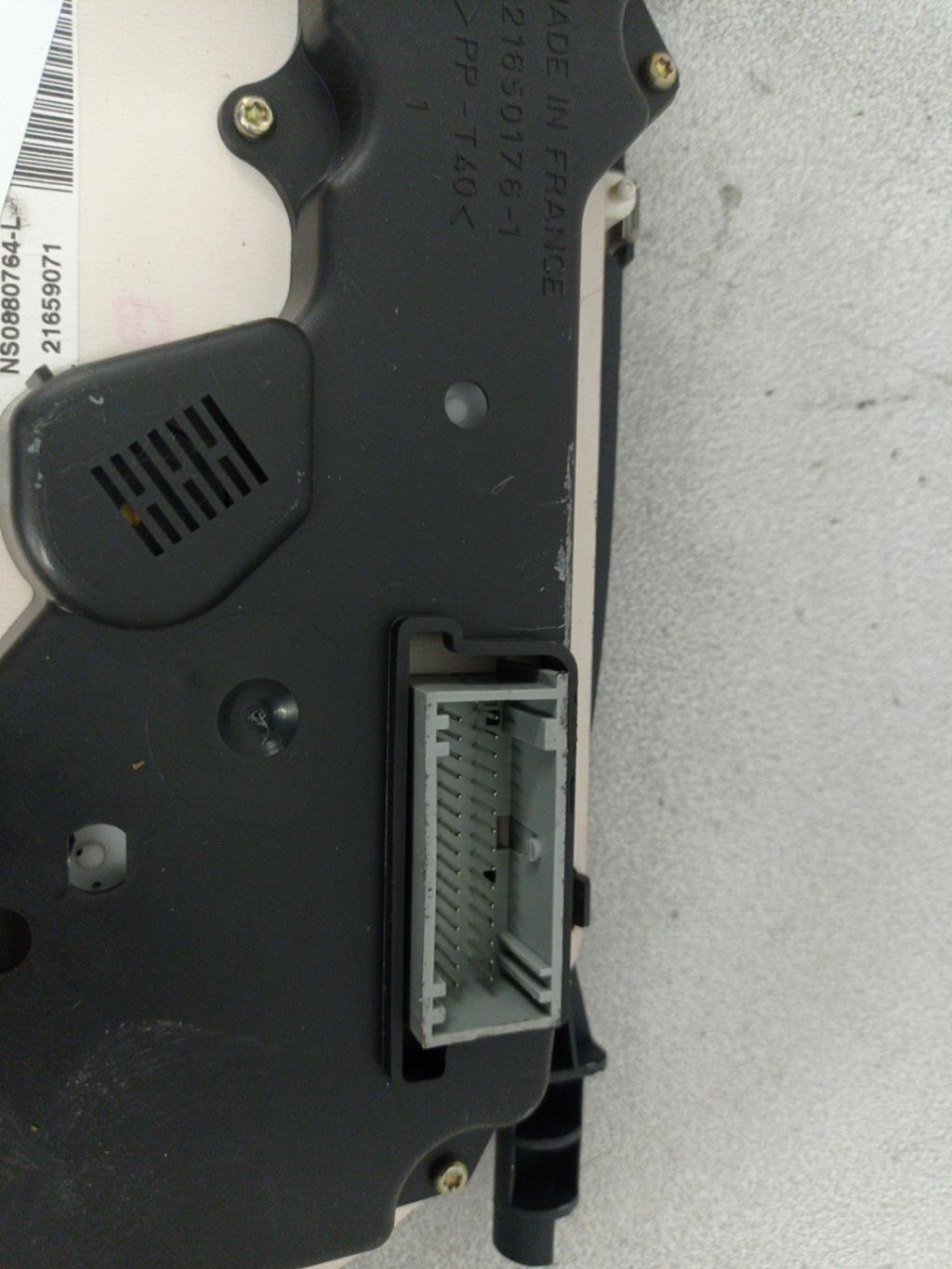Compteur RENAULT CLIO 2 PHASE 2 Diesel - 1
