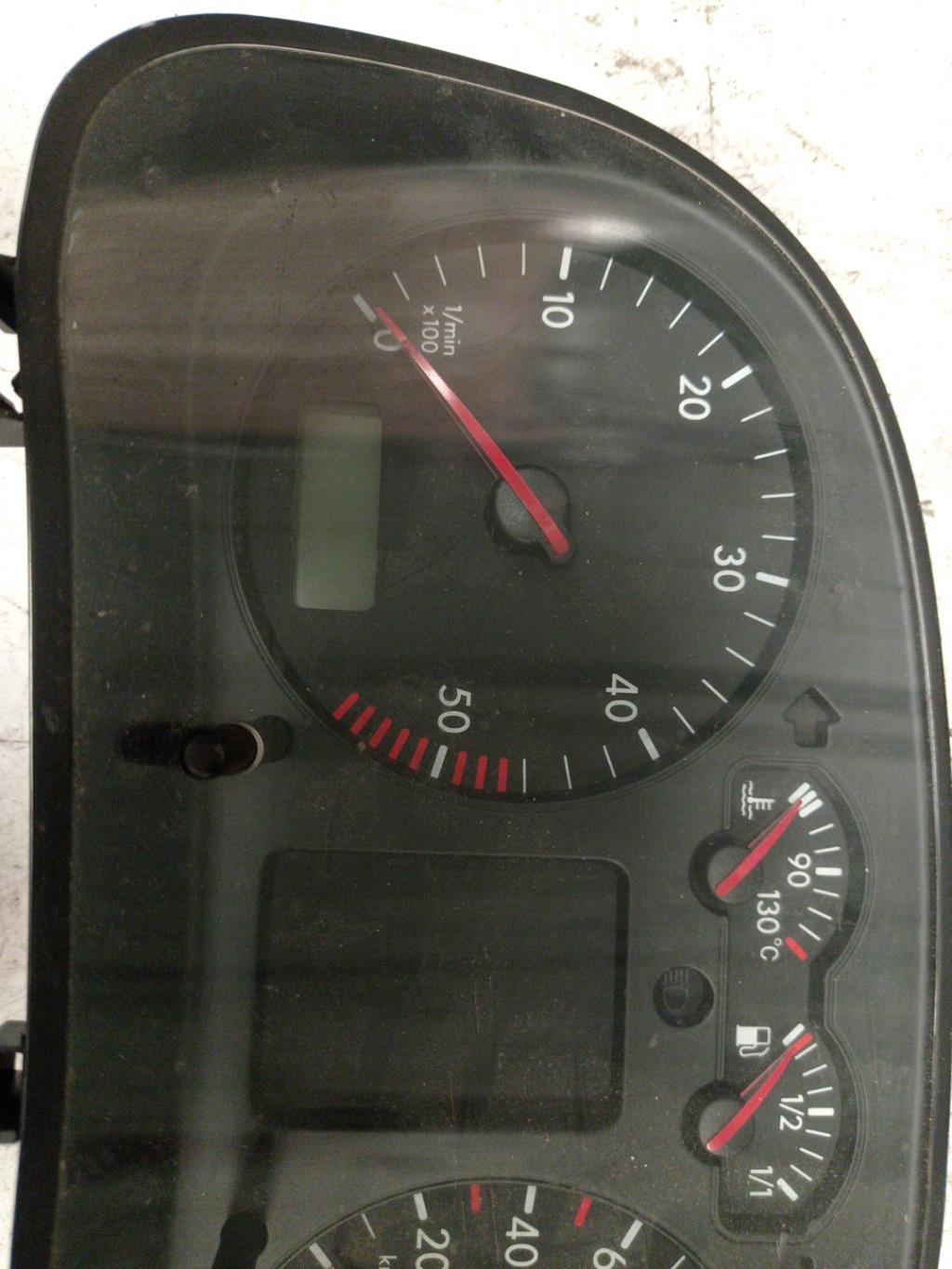Compteur VOLKSWAGEN GOLF 4 Diesel - 1