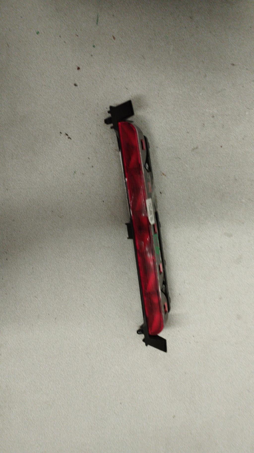 Feu arriere stop central CITROEN C8 Diesel - 1