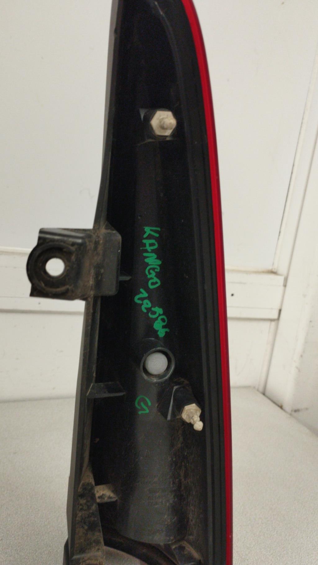 Fanale finto posteriore sinistro RENAULT KANGOO 2 PHASE 1 Diésel - 1