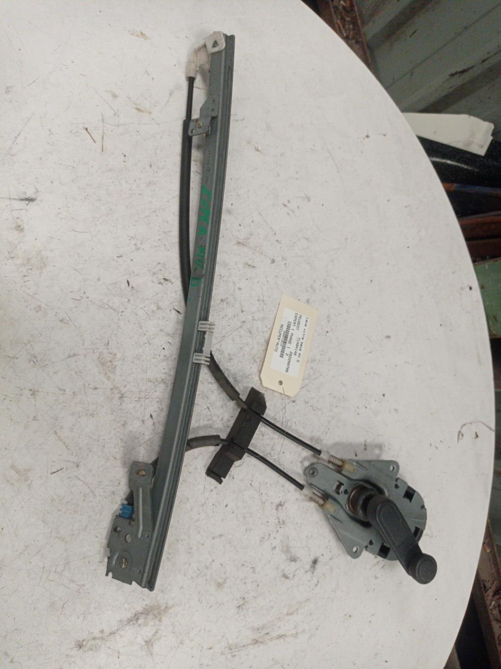 Alzacristalli manuale anteriore destro PEUGEOT EXPERT 1 PHASE 1 Diésel - 1
