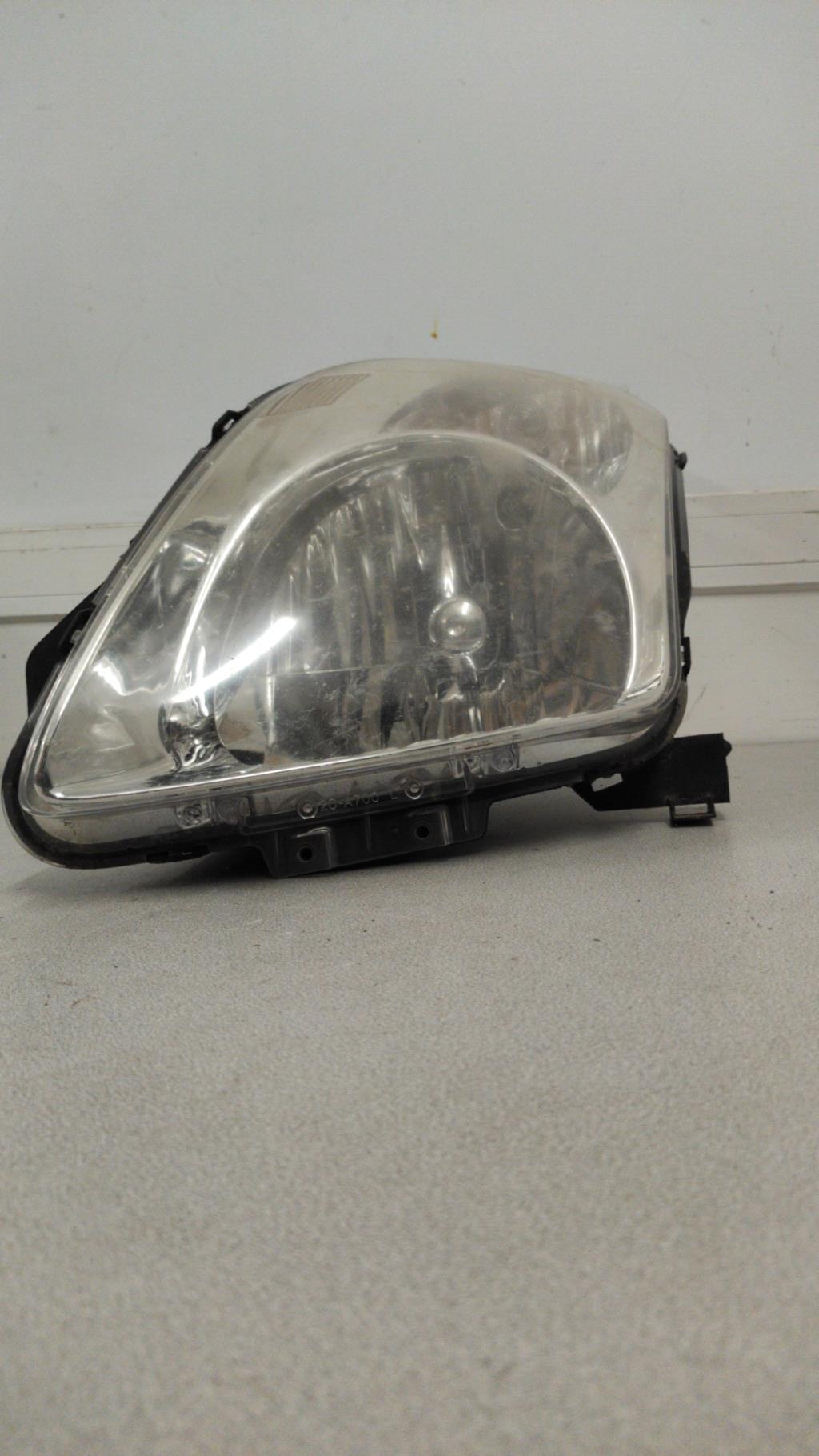 Gruppo ottico anteriore principale sinistro (luci)(faro) SUZUKI SWIFT 3 Gasolina - 1