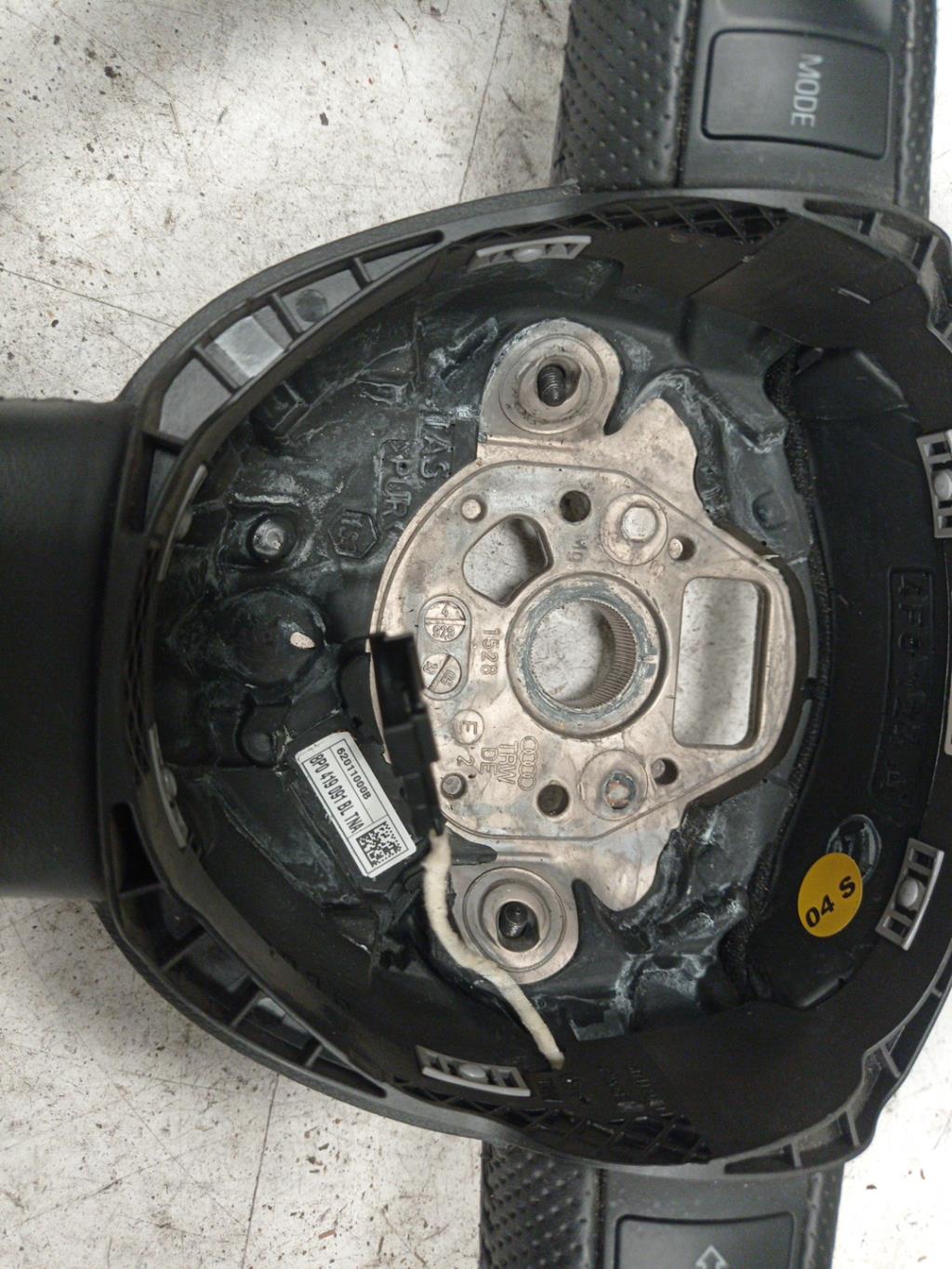 Volant AUDI A4 2 PHASE 1 Diesel - 1