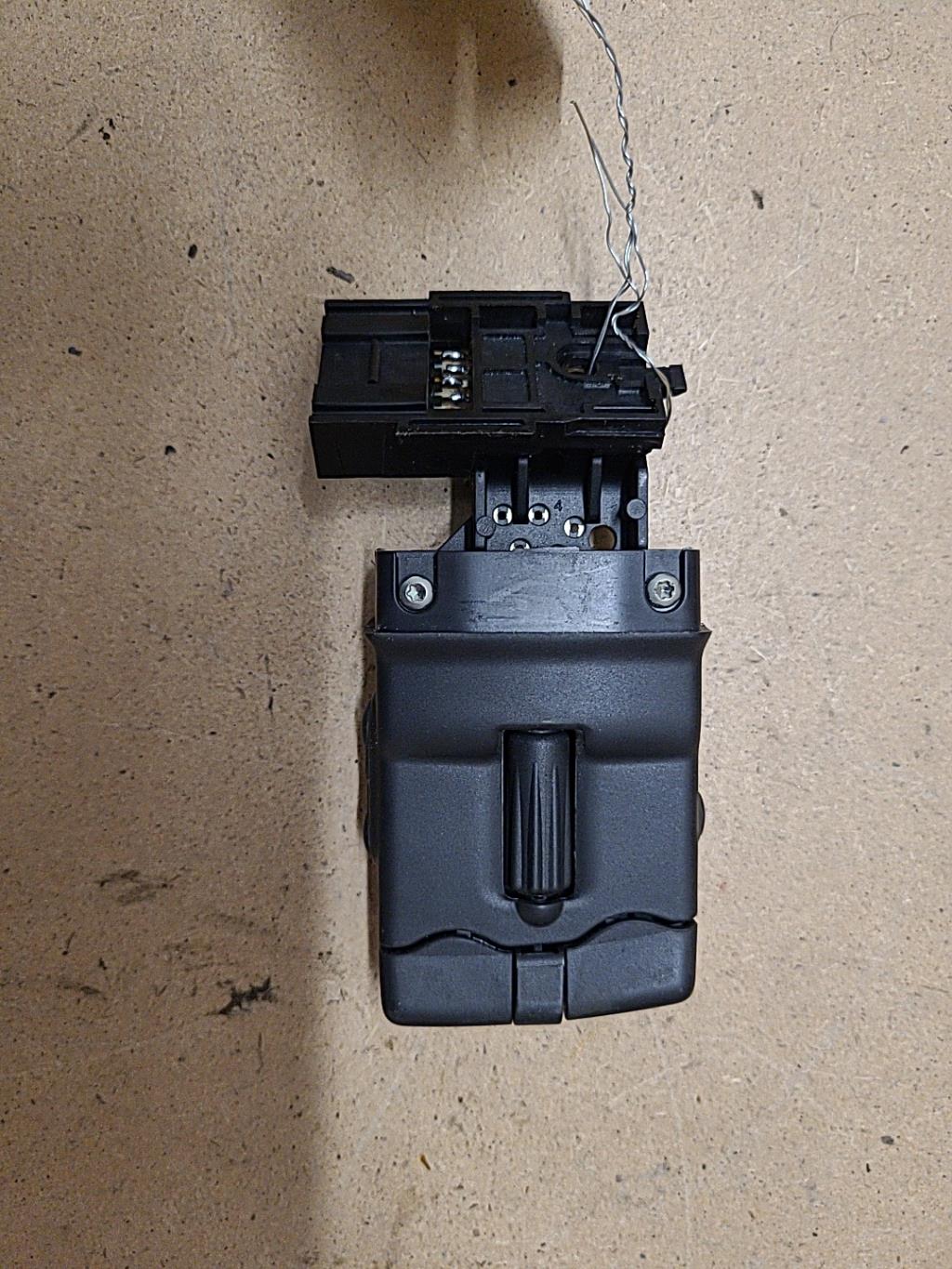 Commande autoradio RENAULT MEGANE 2 PHASE 1 Essence - 1