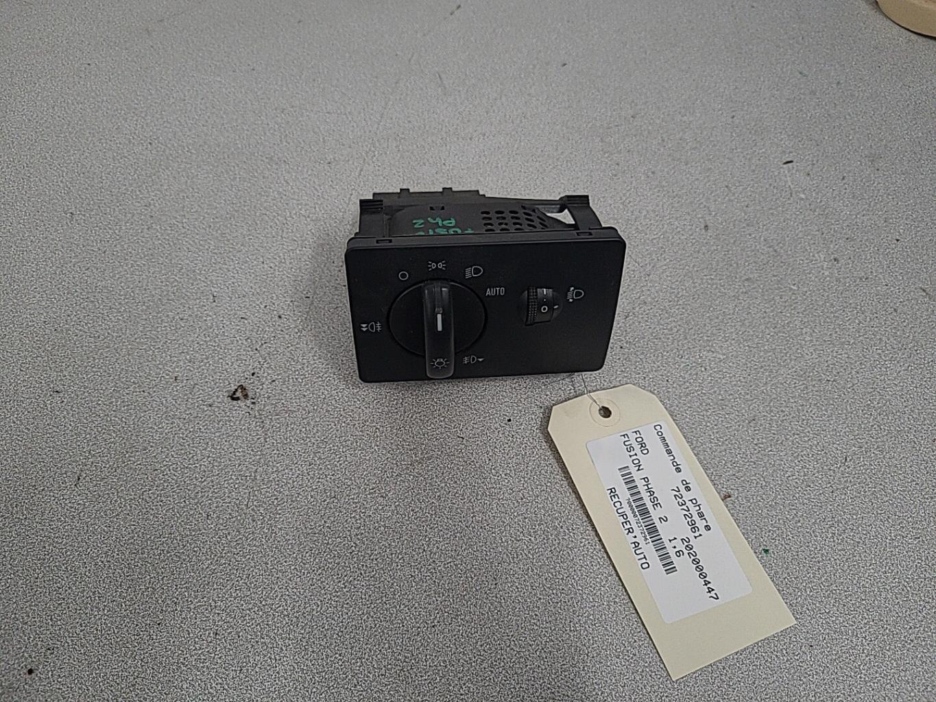 Commande de phare FORD FUSION PHASE 2 Diesel - 1