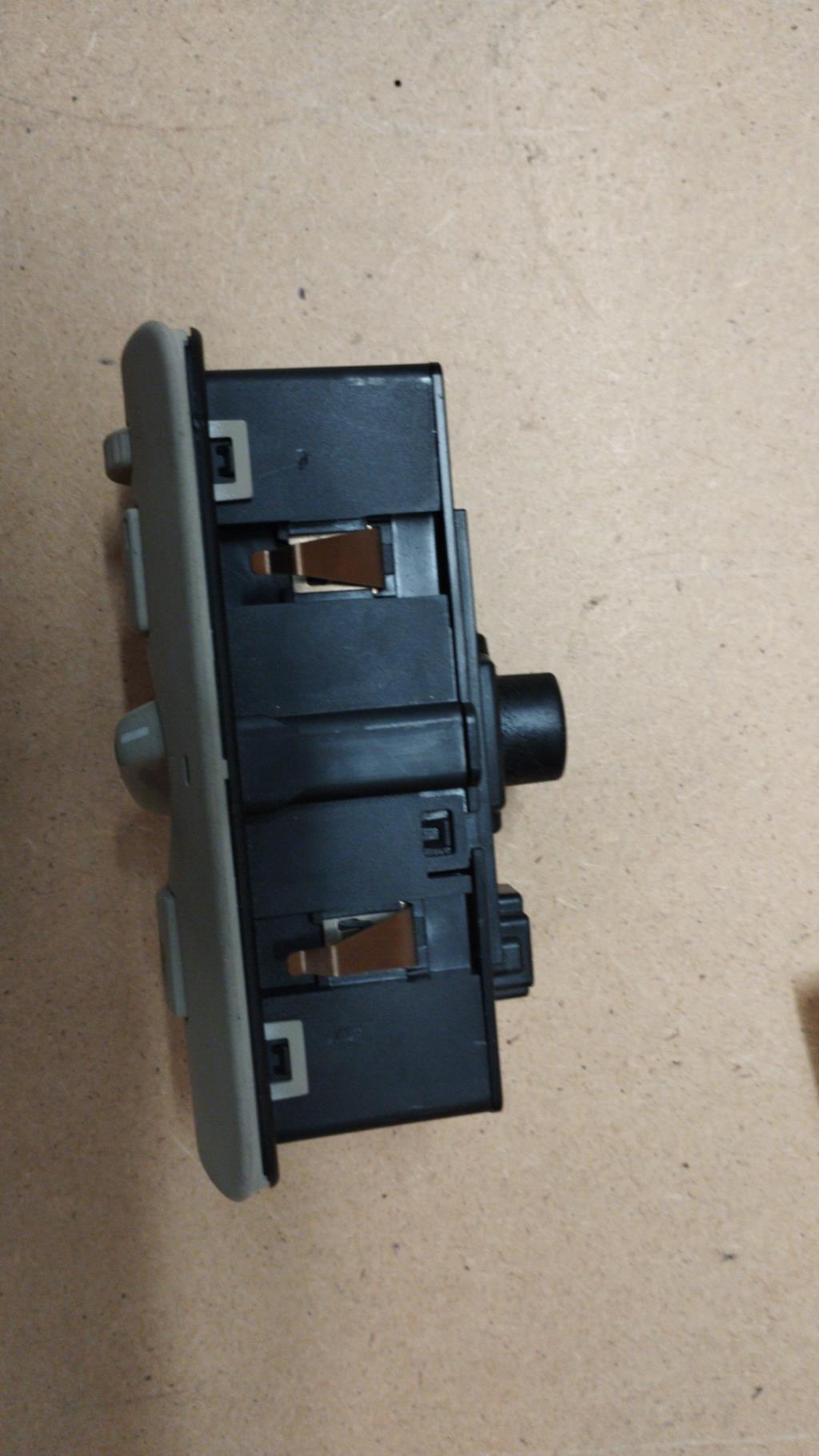 Commande de phare VOLVO S 80 2 PHASE 1 Diesel - 1