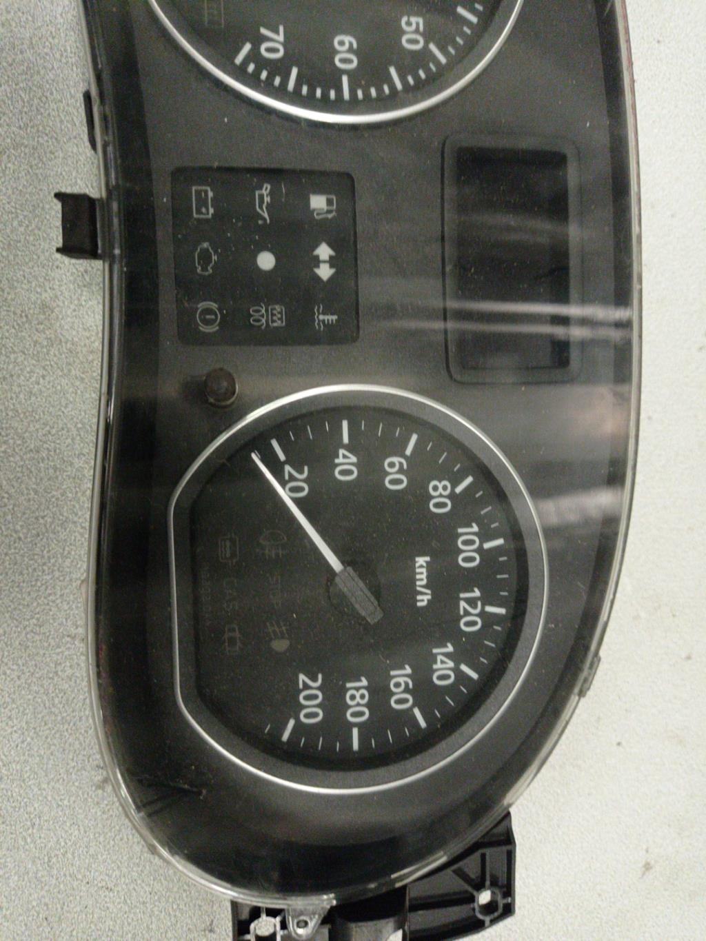 Compteur DACIA SANDERO 1 Diesel - 1