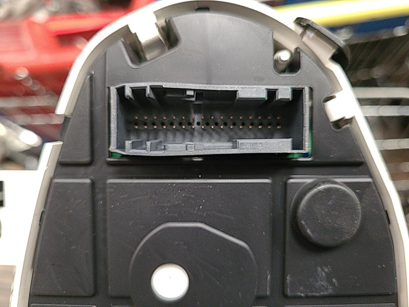 Compteur FORD FIESTA 6 PHASE 1 Diesel - 1