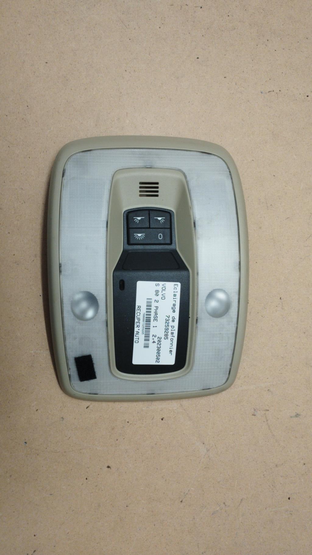 Eclairage de plafonnier VOLVO S 80 2 PHASE 1 Diesel - 1