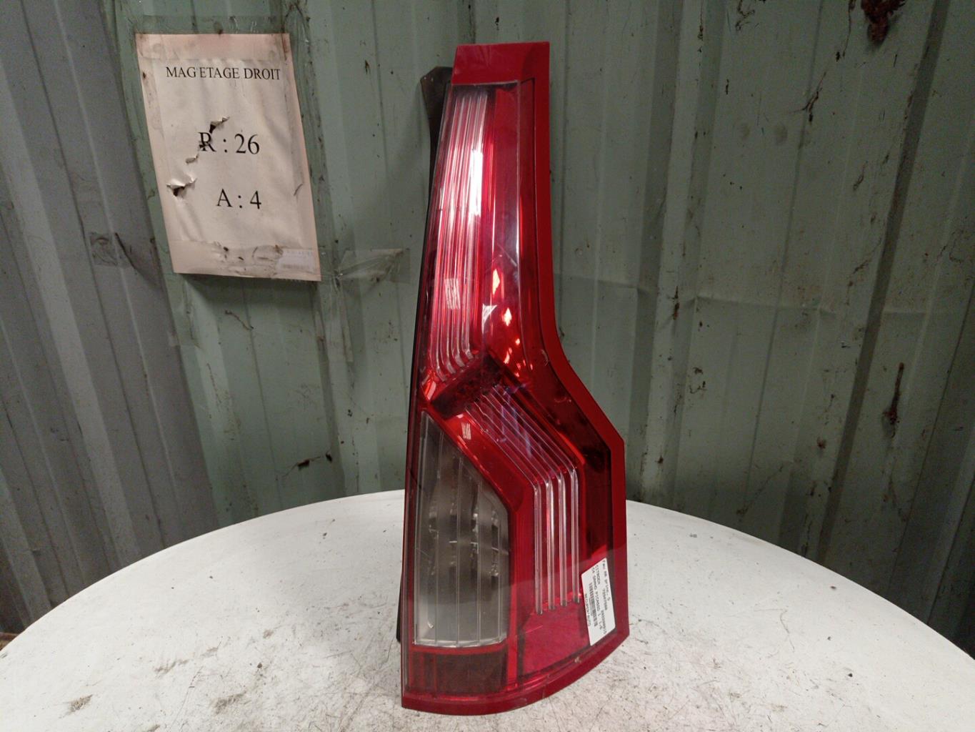 Fanale posteriore principale destro (luci) CITROEN C4 GRAND PICASSO 1 Diésel - 1