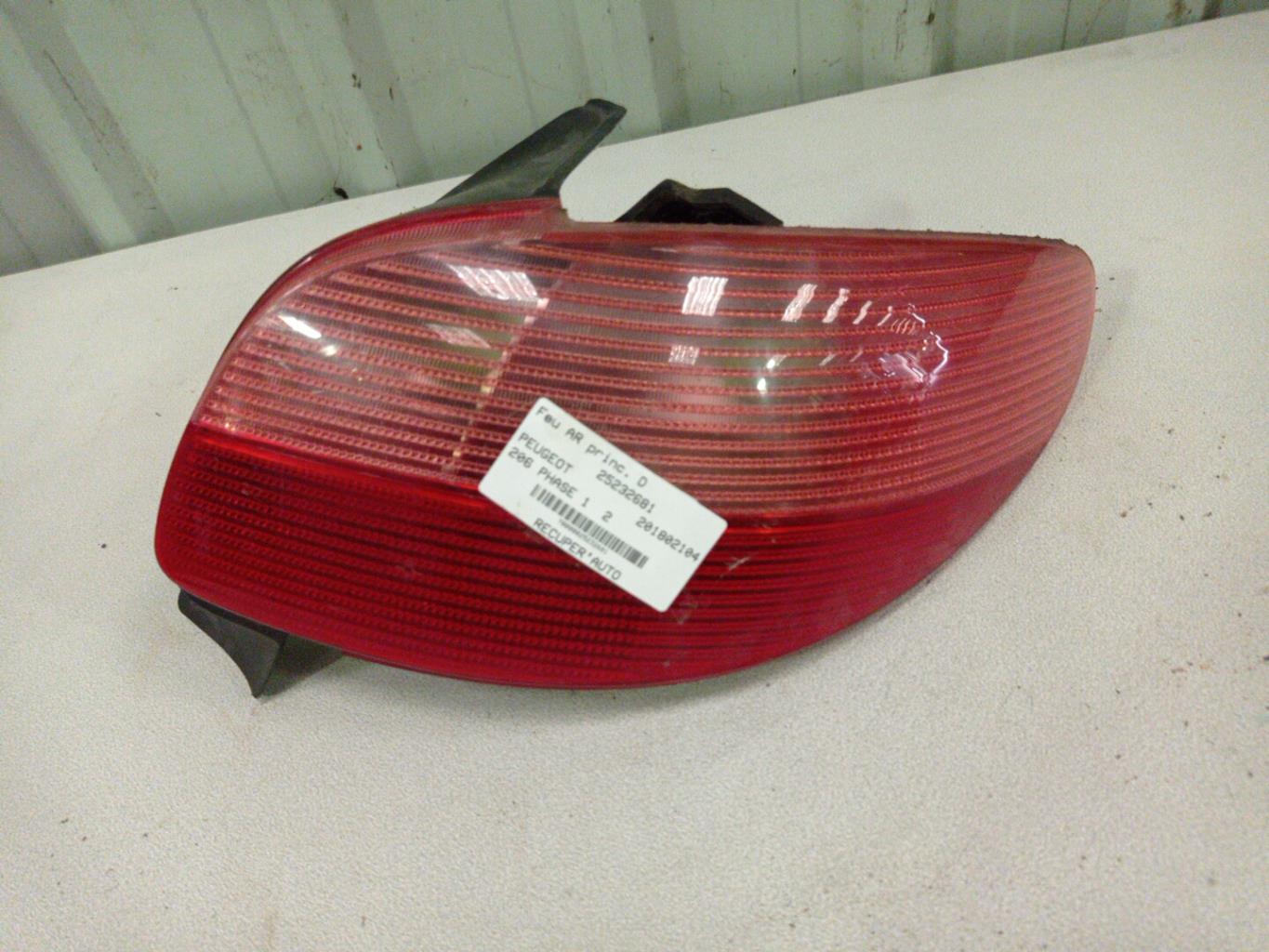 Fanale posteriore principale destro (luci) PEUGEOT 206 PHASE 1 Diésel - 1