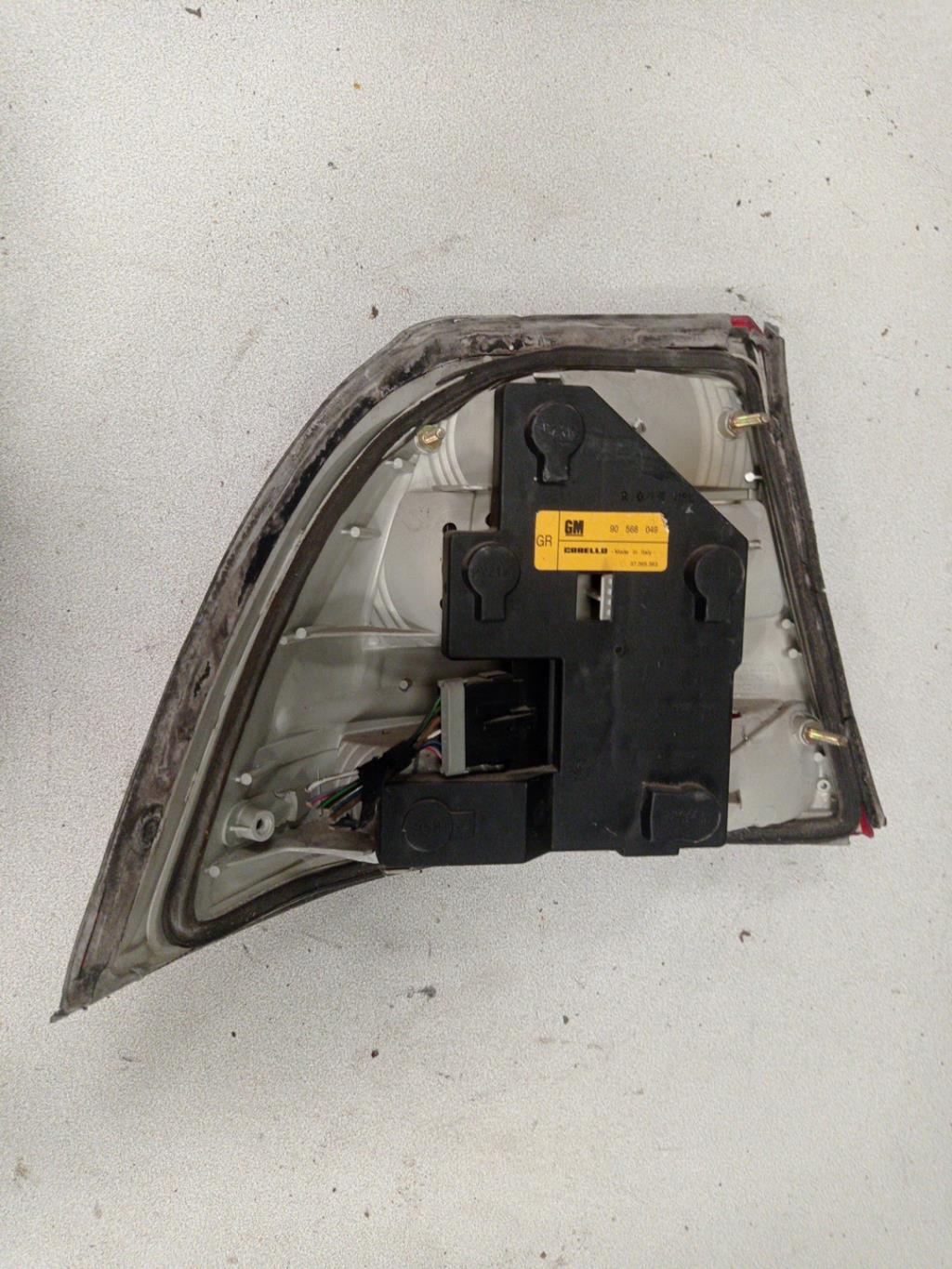 Fanale posteriore principale destro (luci) OPEL VECTRA B PHASE 1 Gasolina - 1