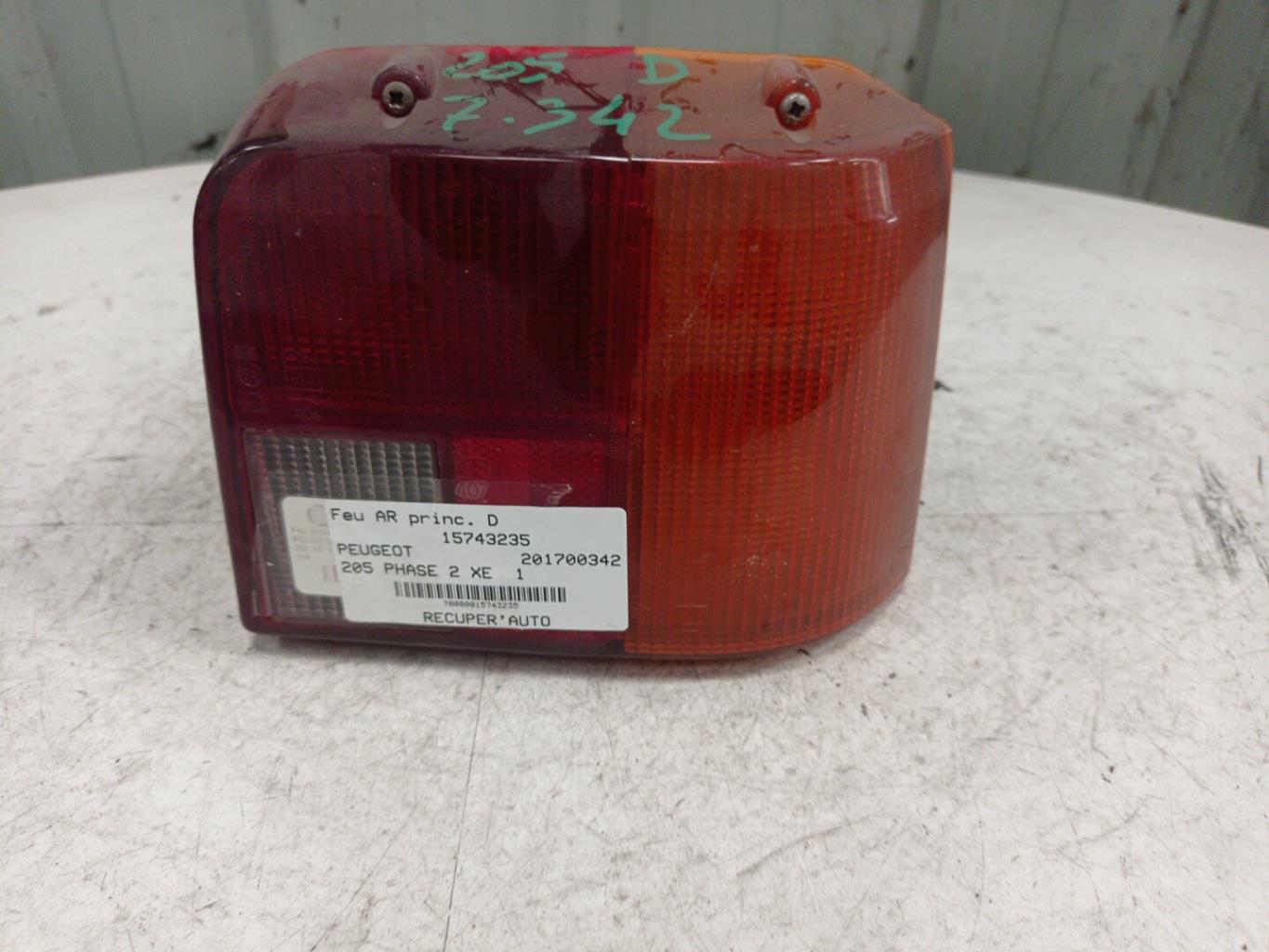 Fanale posteriore principale destro (luci) PEUGEOT 205 PHASE 2 Gasolina - 1