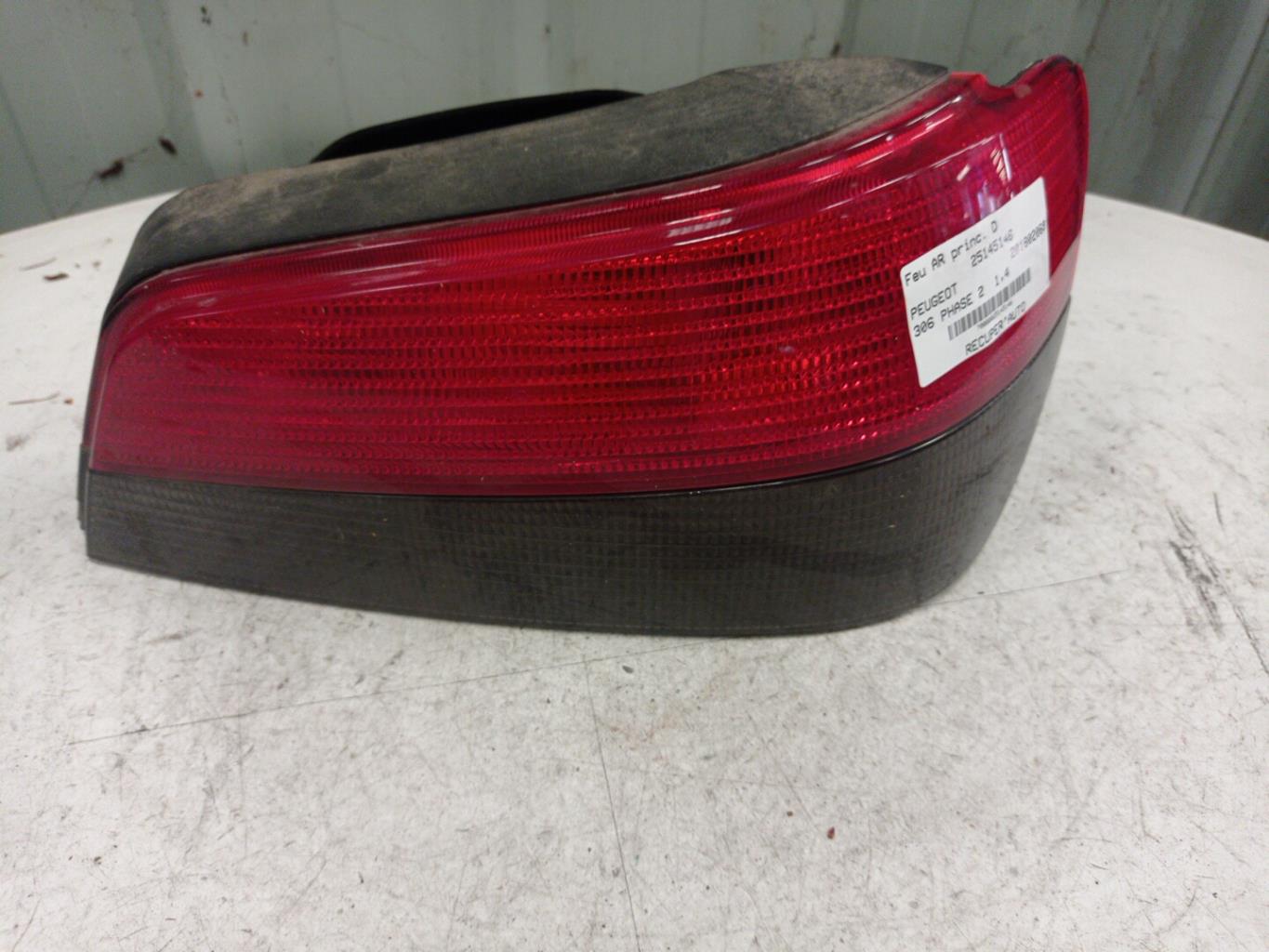 Fanale posteriore principale destro (luci) PEUGEOT 306 PHASE 2 Gasolina - 1