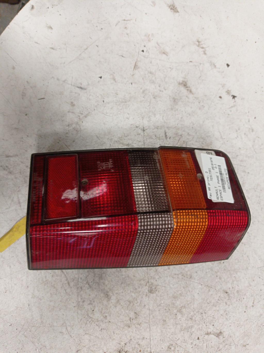 Fanale posteriore principale destro (luci) RENAULT ESPACE 1 PHASE 1 Diésel - 1