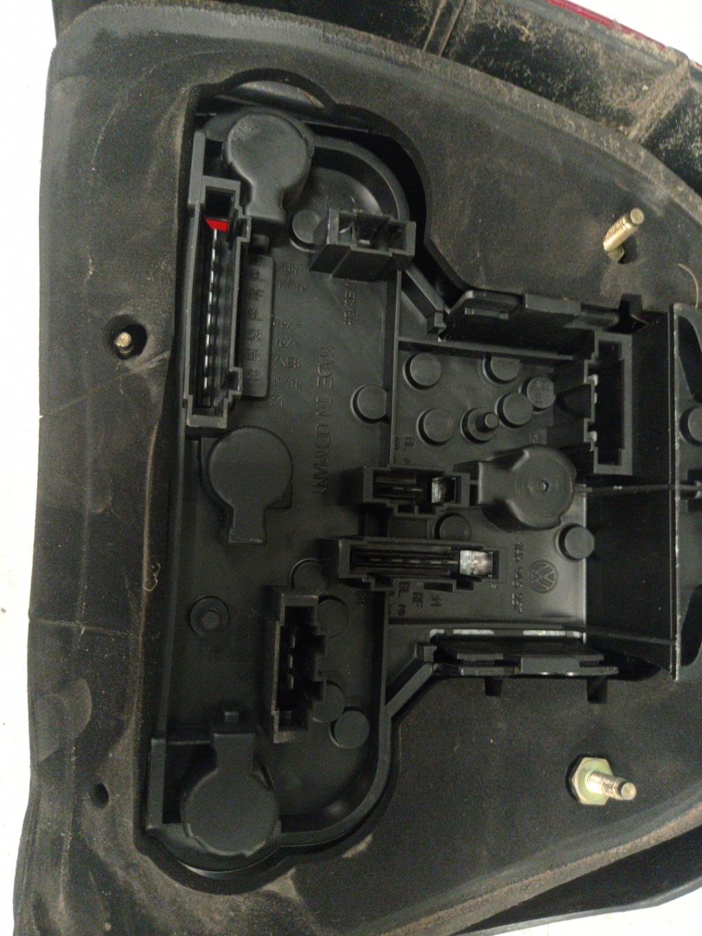 Fanale posteriore principale destro (luci) VOLKSWAGEN GOLF 3 Gasolina - 1