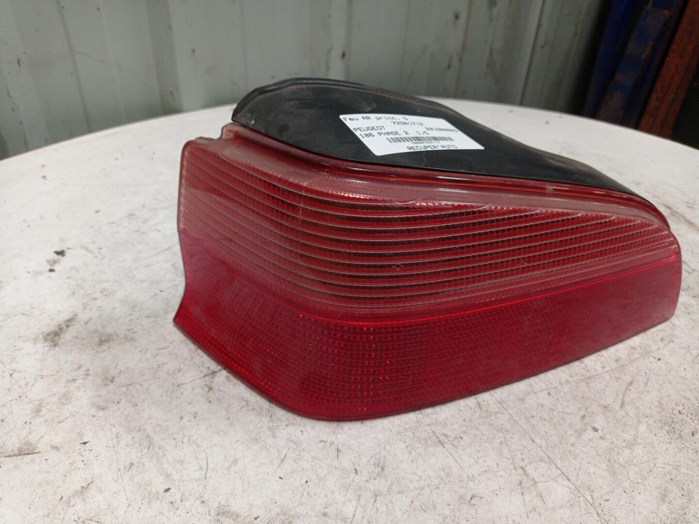 Fanale posteriore principale sinistro (luci) PEUGEOT 106 PHASE 2 Diésel - 1