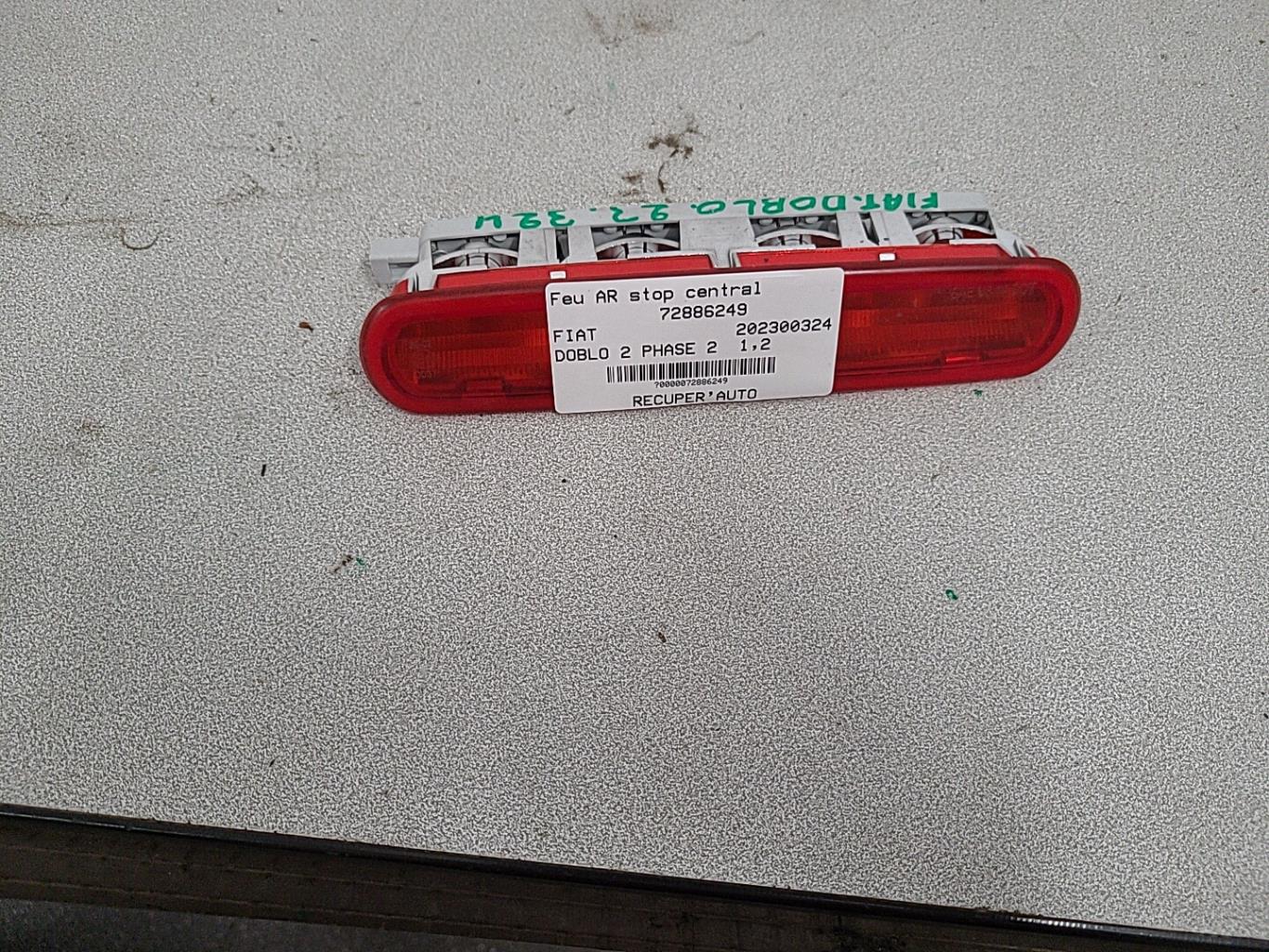 Luce stop centrale FIAT DOBLO 2 PHASE 2 Diésel - 1