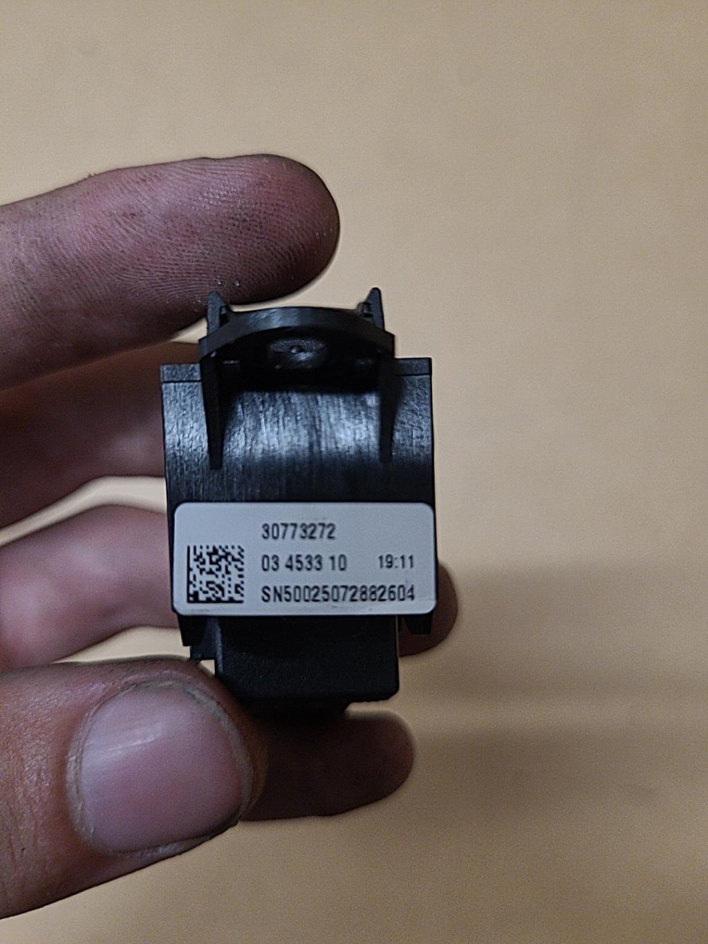 Interruttore lavacristalli anteriore destro VOLVO S 80 2 PHASE 1 Diésel - 1