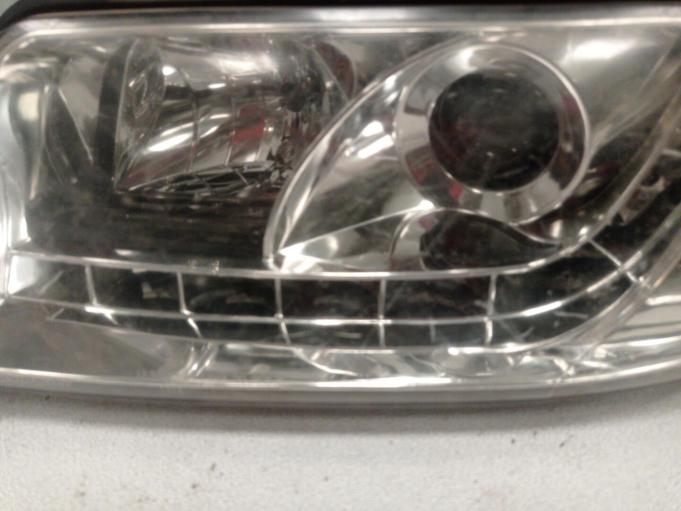Gruppo ottico anteriore principale sinistro (luci)(faro) AUDI A6 2 PHASE 2 Diésel - 1