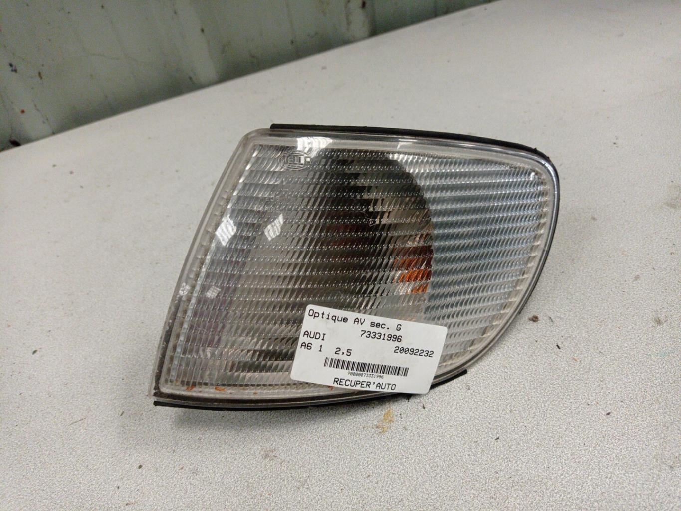 Gruppo ottico anteriore secondario sinistro (luci)(freccia) AUDI A6 1  - 1