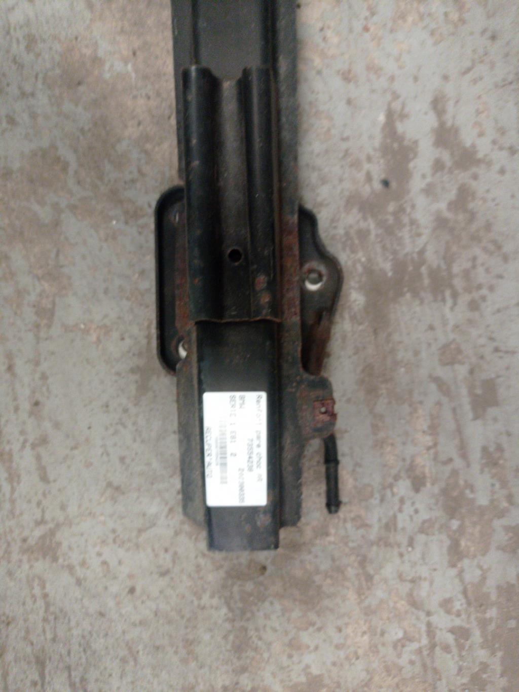 Traversa rinforzo paraurti posteriore BMW SERIE 1 E81 Diésel - 1