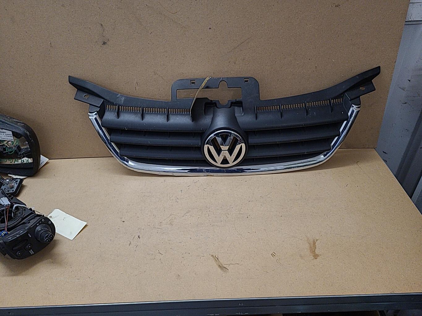 Calandre VOLKSWAGEN TOURAN 1 PHASE 1 Diesel - 1