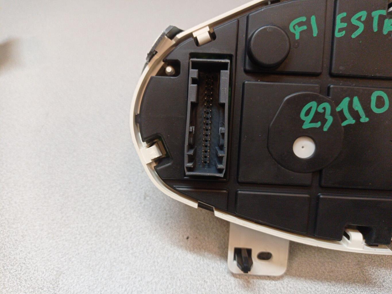 Compteur FORD FIESTA 6 PHASE 1 Essence - 1