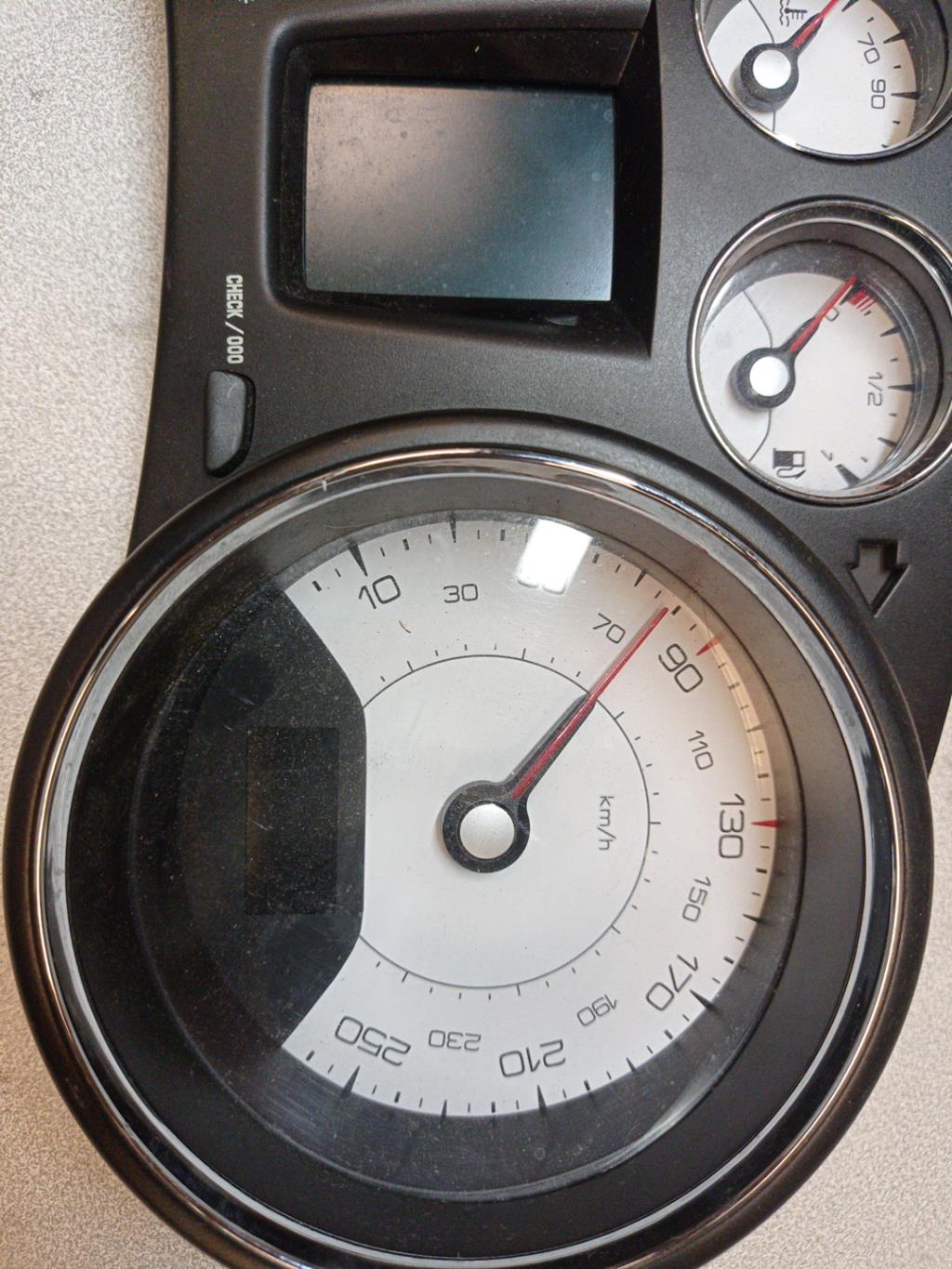 Compteur PEUGEOT 308 1 PHASE 2 CABRIOLET Essence - 1