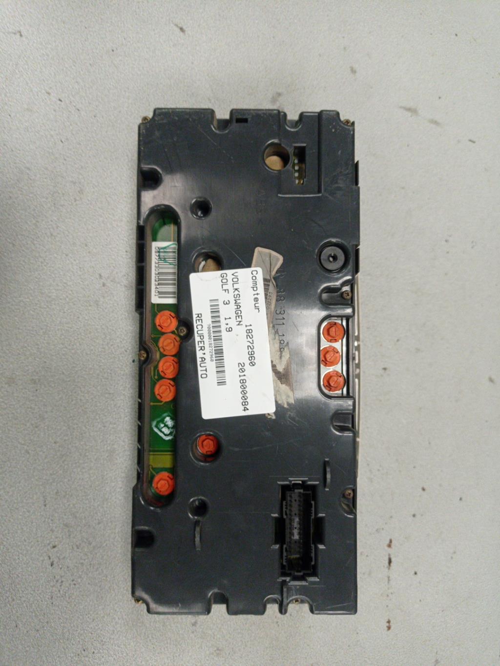 Compteur VOLKSWAGEN GOLF 3 Diesel - 1