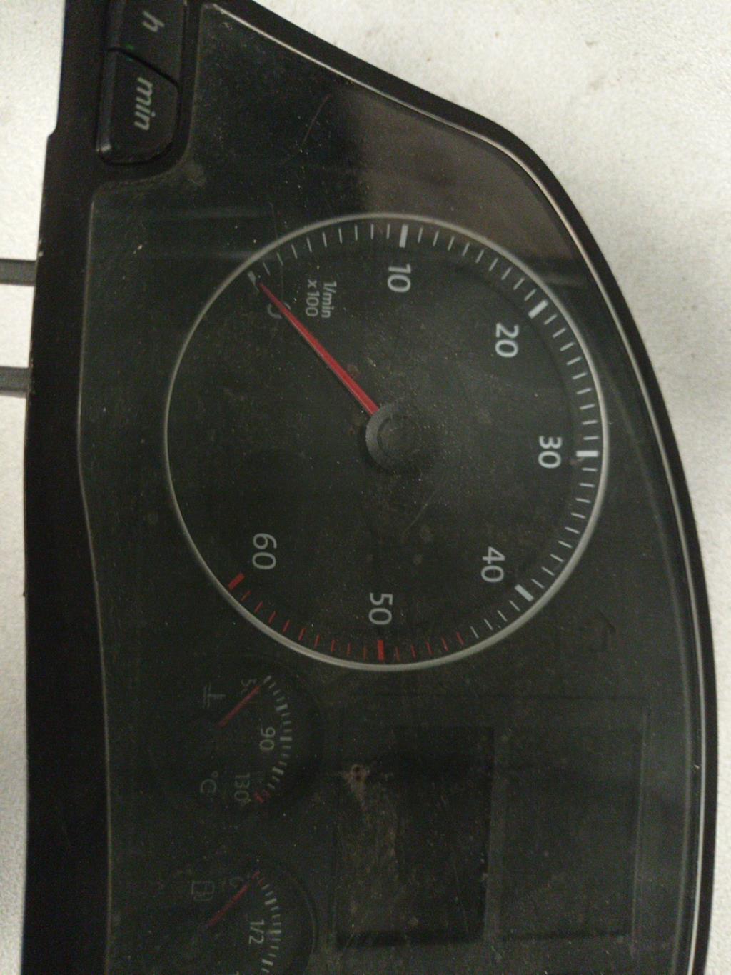Compteur VOLKSWAGEN GOLF 5 Diesel - 1