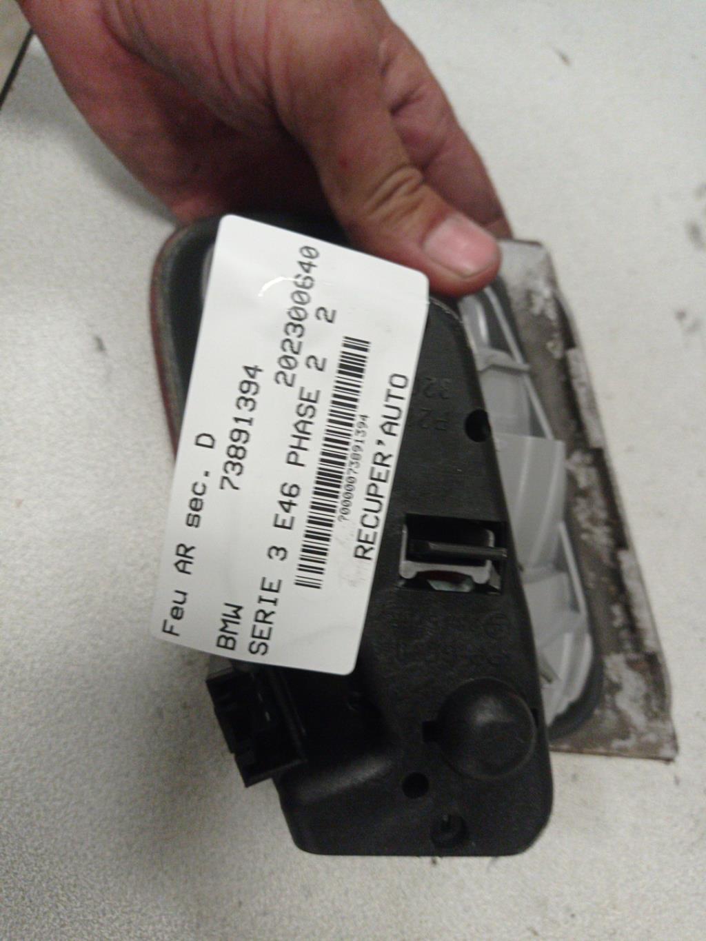 Gruppo ottico posteriore secondario destro (luci) BMW SERIE 3 E46 PHASE 2 Diésel - 1