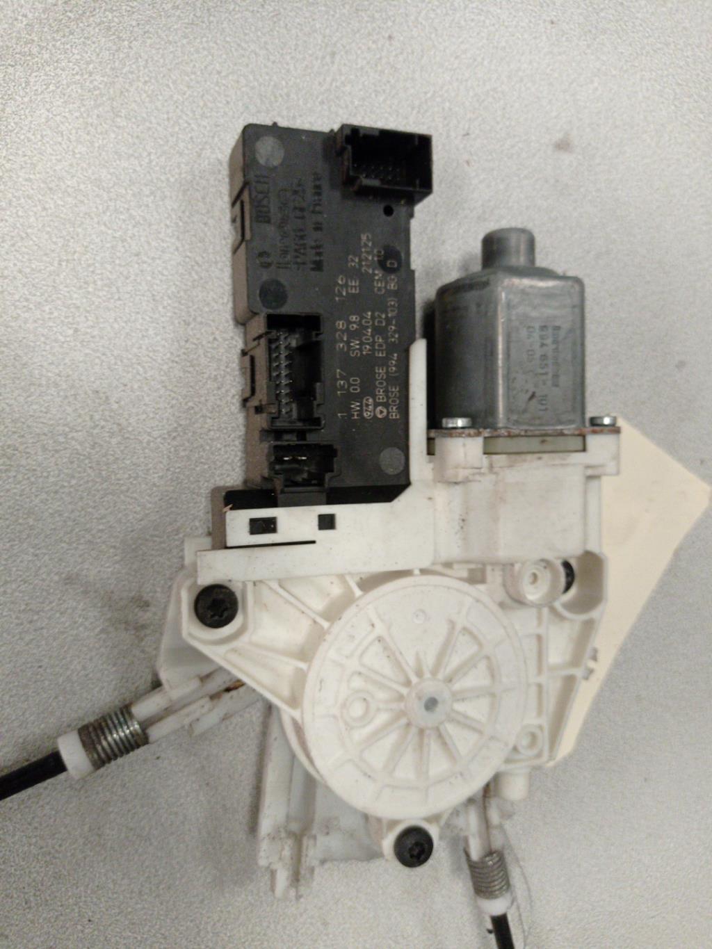 Alzacristalli elettrico anteriore destro PEUGEOT 407 PHASE 1 BREAK Diésel - 1