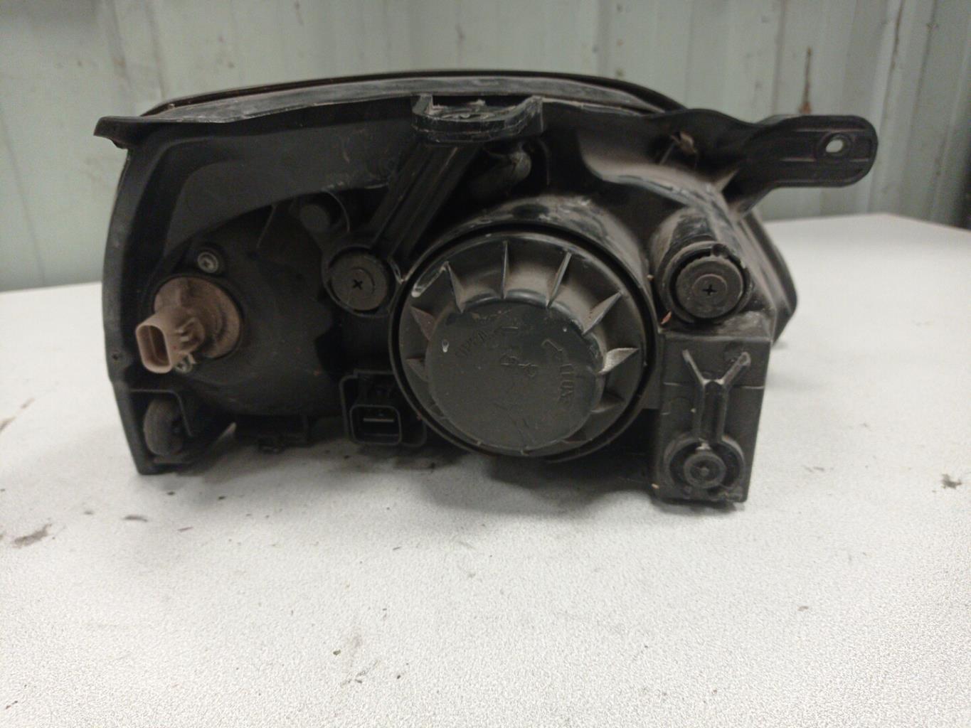 Gruppo ottico anteriore principale sinistro (luci)(faro) KIA RIO 1 BREAK Gasolina - 1