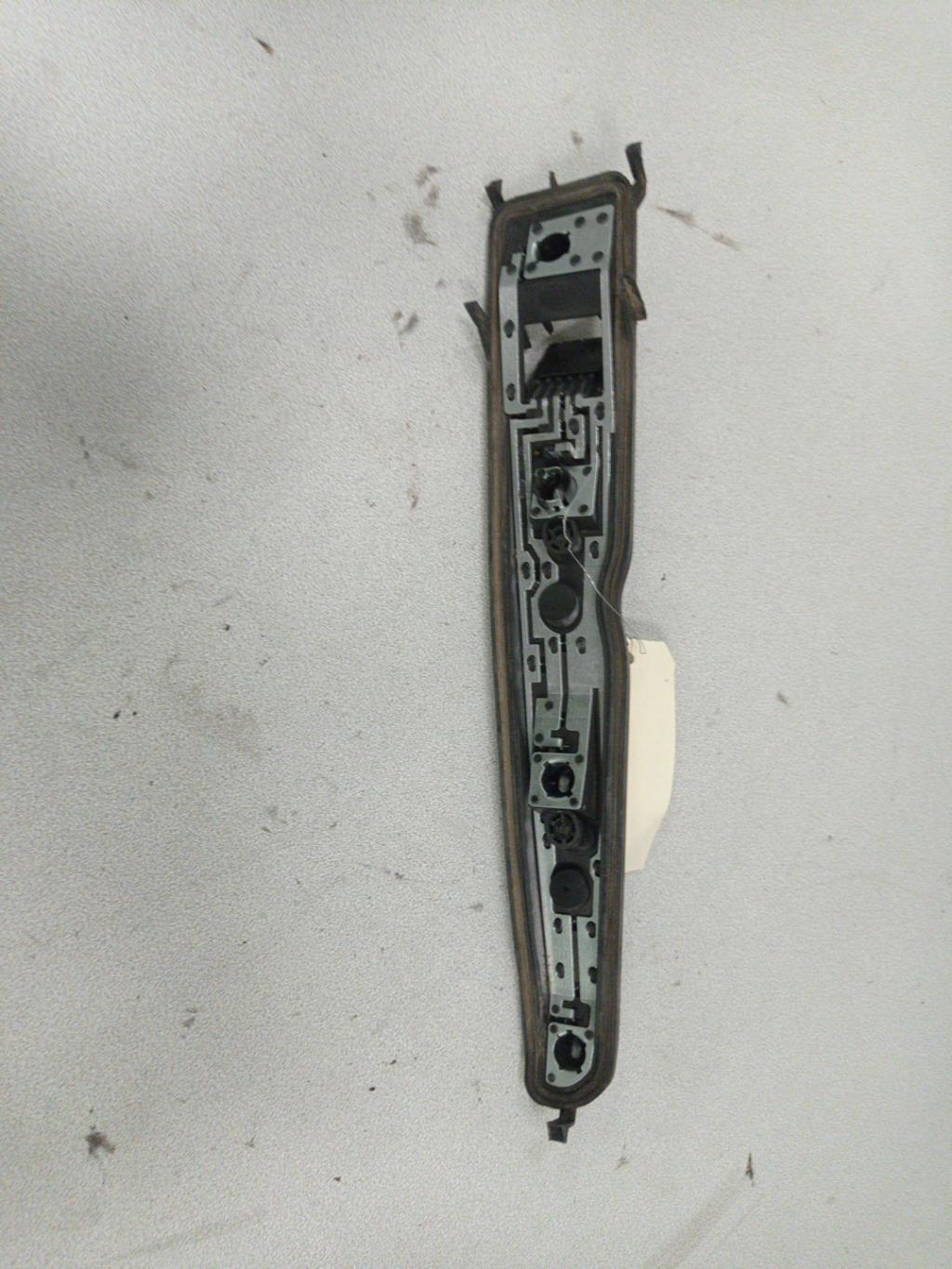 Base portalampade fanale posteriore sinistro OPEL MERIVA A PHASE 1 Diésel - 1