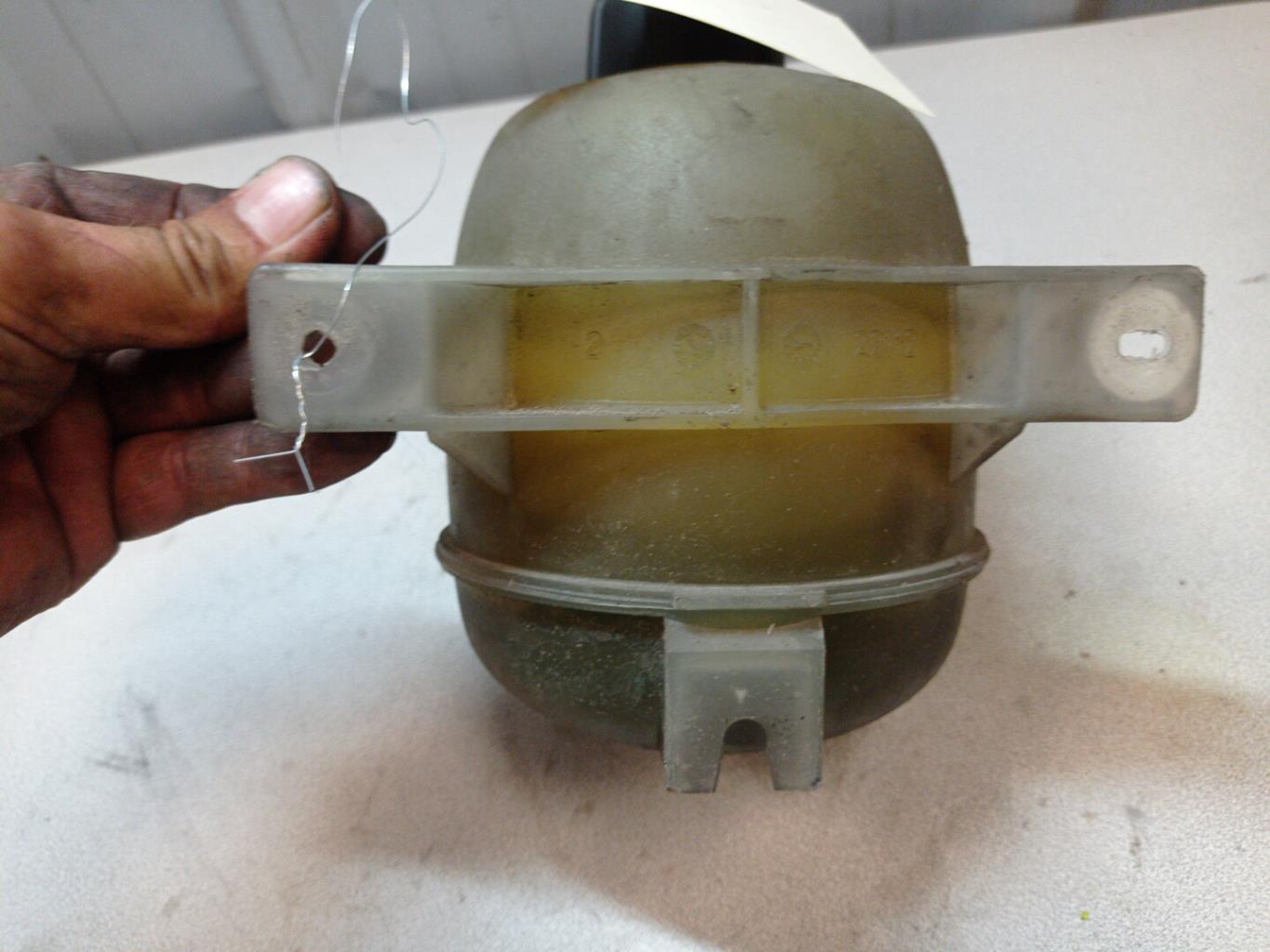 Vase d'expansion RENAULT CLIO 2 PHASE 1 Diesel - 1