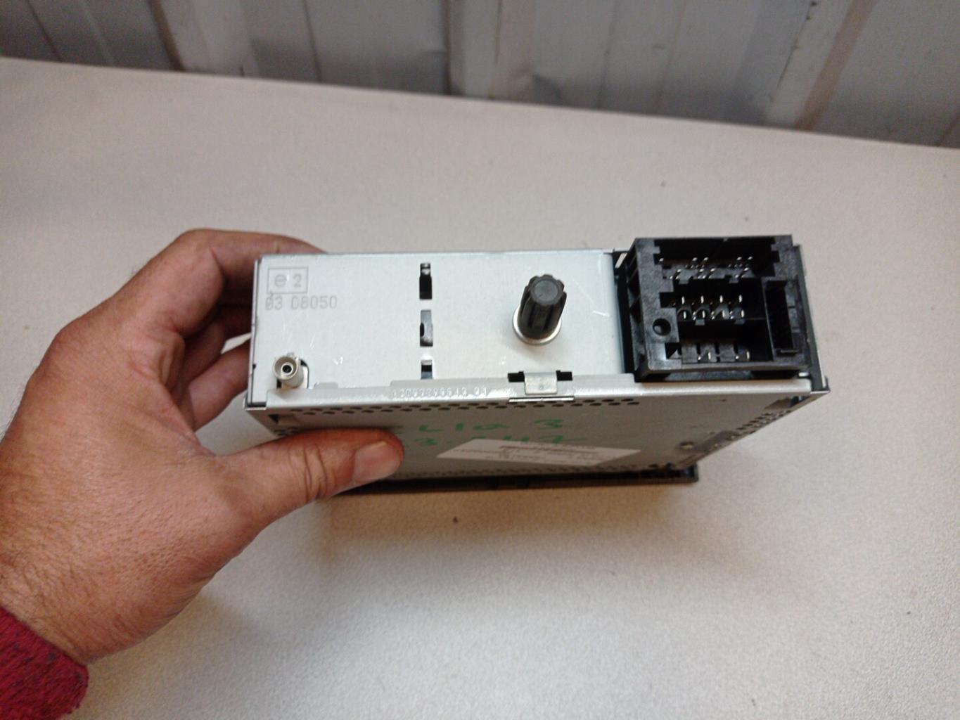 Autoradio originale RENAULT CLIO 3 PHASE 2 Diésel - 1