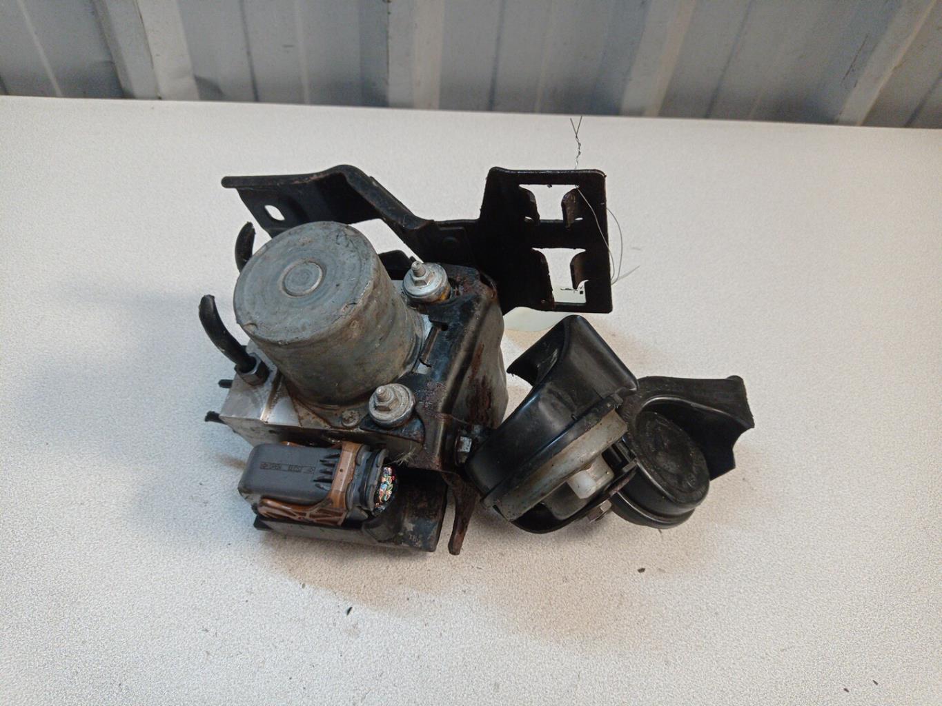 Blocco ABS (antibloccaggio freni) PEUGEOT 3008 1 PHASE 1 Diésel - 1