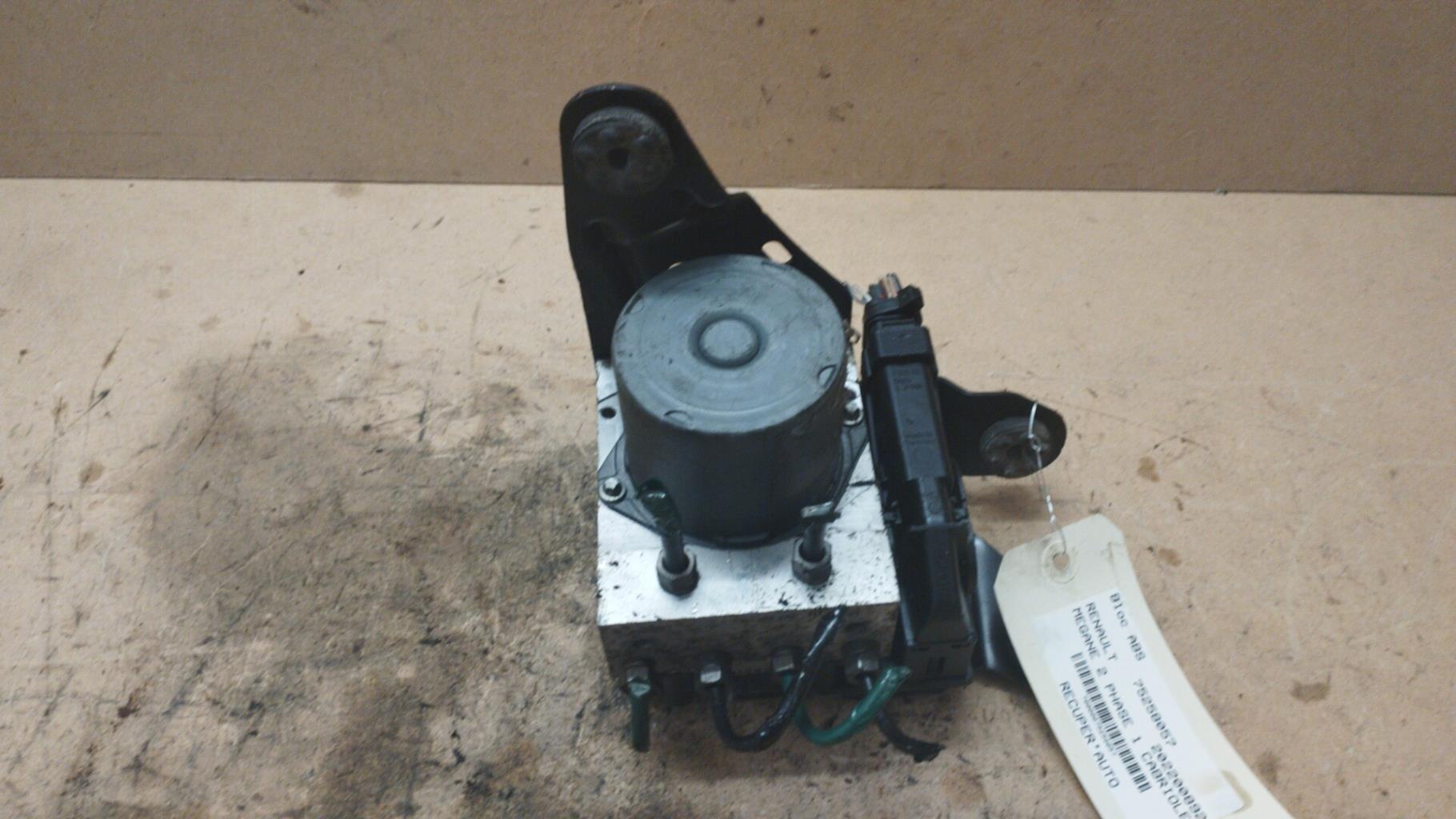 Blocco ABS (antibloccaggio freni) RENAULT MEGANE 2 PHASE 1 CABRIOLET Gasolina - 1