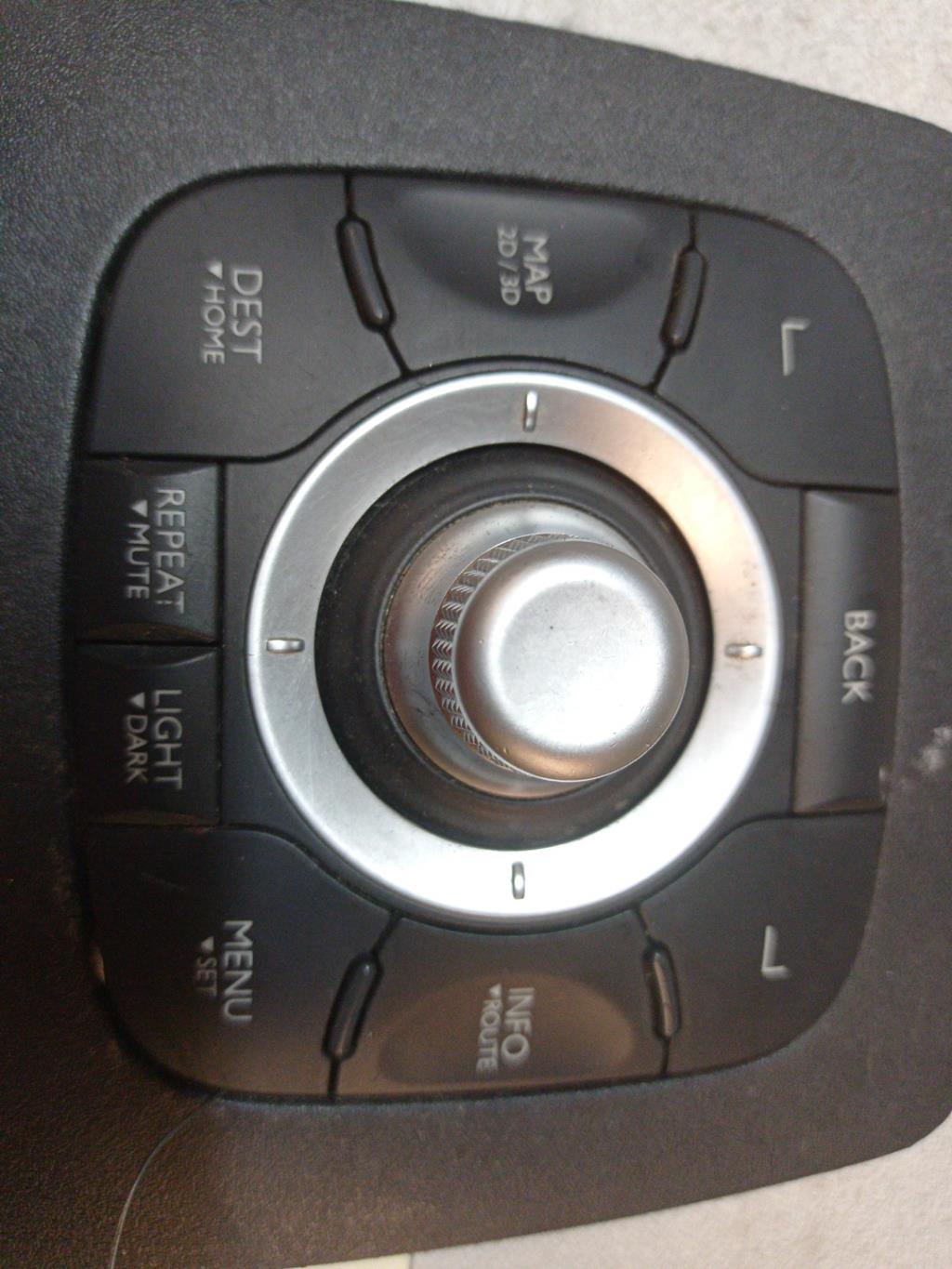 Commande autoradio RENAULT SCENIC 3 PHASE 1 Diesel - 1