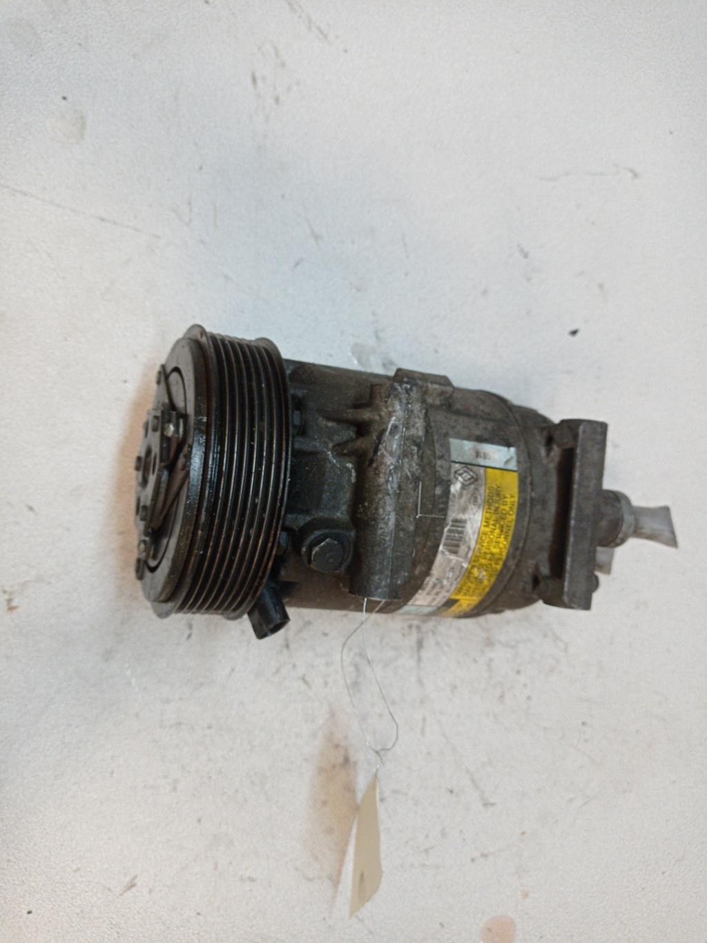 Compresseur clim RENAULT MEGANE 2 PHASE 1 CABRIOLET Essence - 1