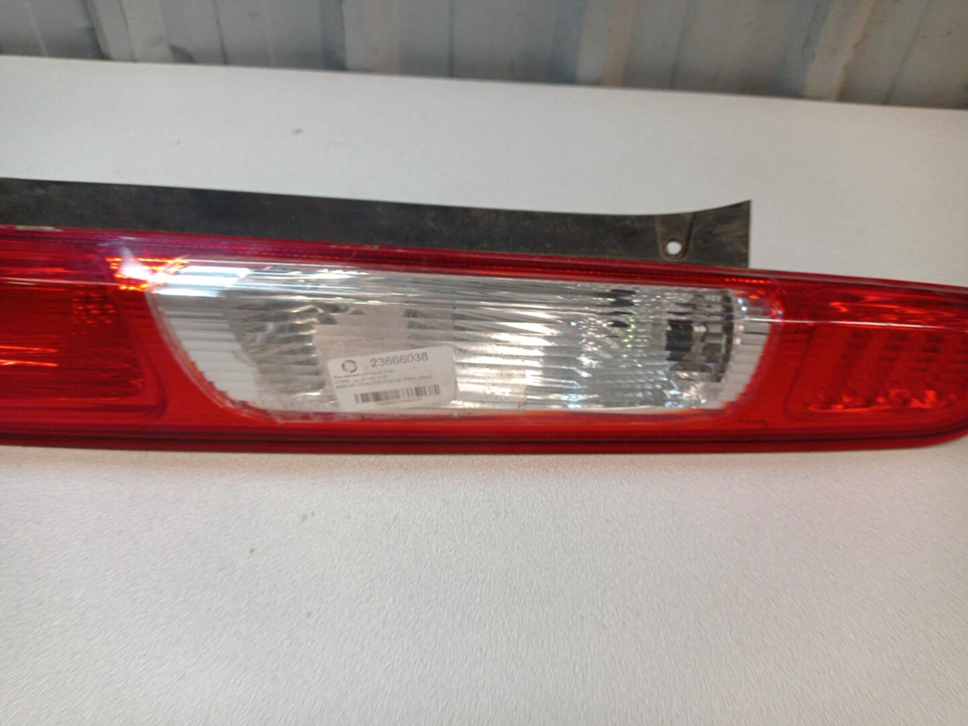 Fanale posteriore principale destro (luci) FORD FOCUS 2 PHASE 1 Diésel - 1