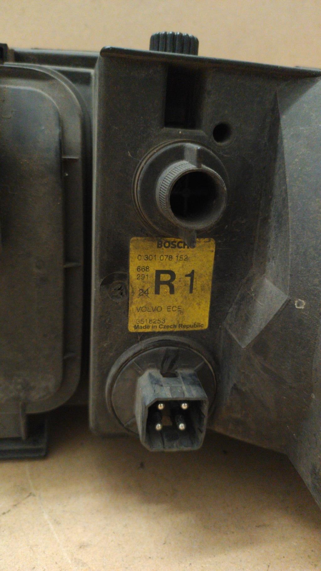 Gruppo ottico anteriore principale destro (luci)(faro) VOLVO 940 Diésel - 1
