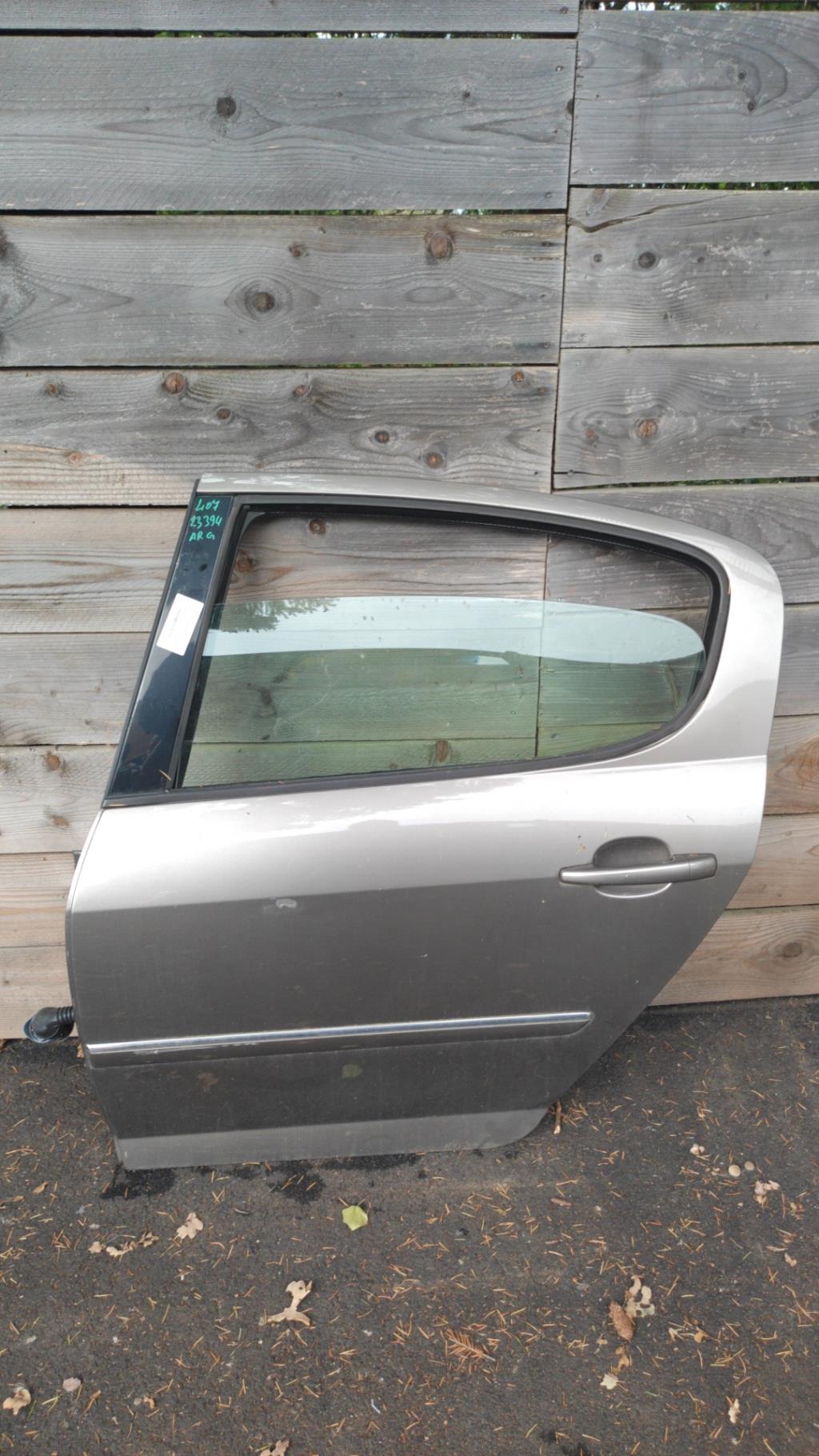 Portiera posteriore sinistra PEUGEOT 407 PHASE 1 Diésel - 1